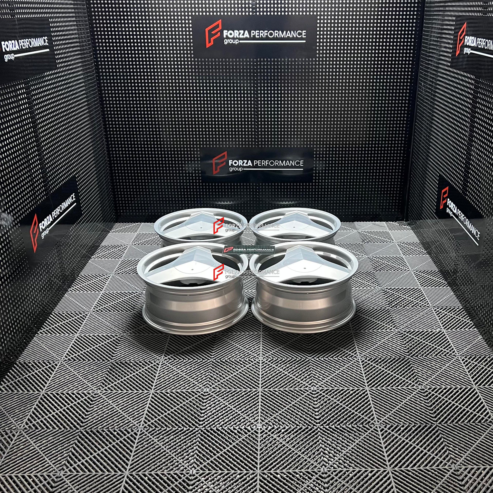 18 INCH FORGED WHEELS RIMS for MERCURY MARAUDER 2004 FORZA PERFORMANCE custom fit MONOBLOCK II 2 wheels buy