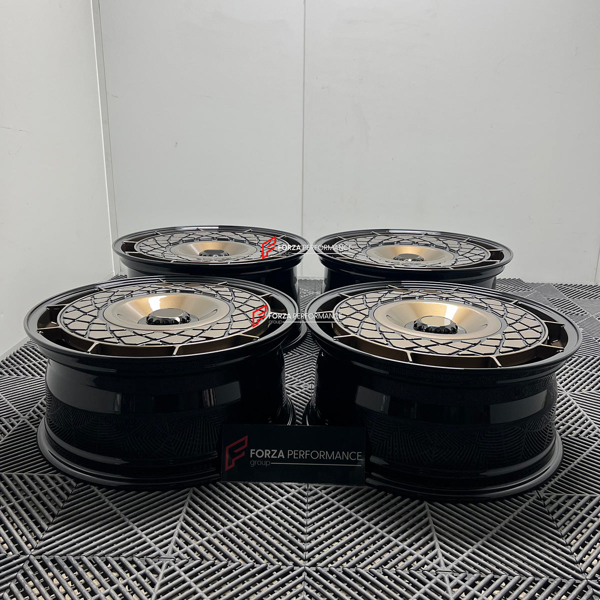 19 20 INCH FORGED WHEELS RIMS for ALFA ROMEO 4C TYPE 960 2018 custom fit CARRARA DESIGN Tenner Racing’s Porsche 935/19 JAEGERMEISTER 935 WHEELS