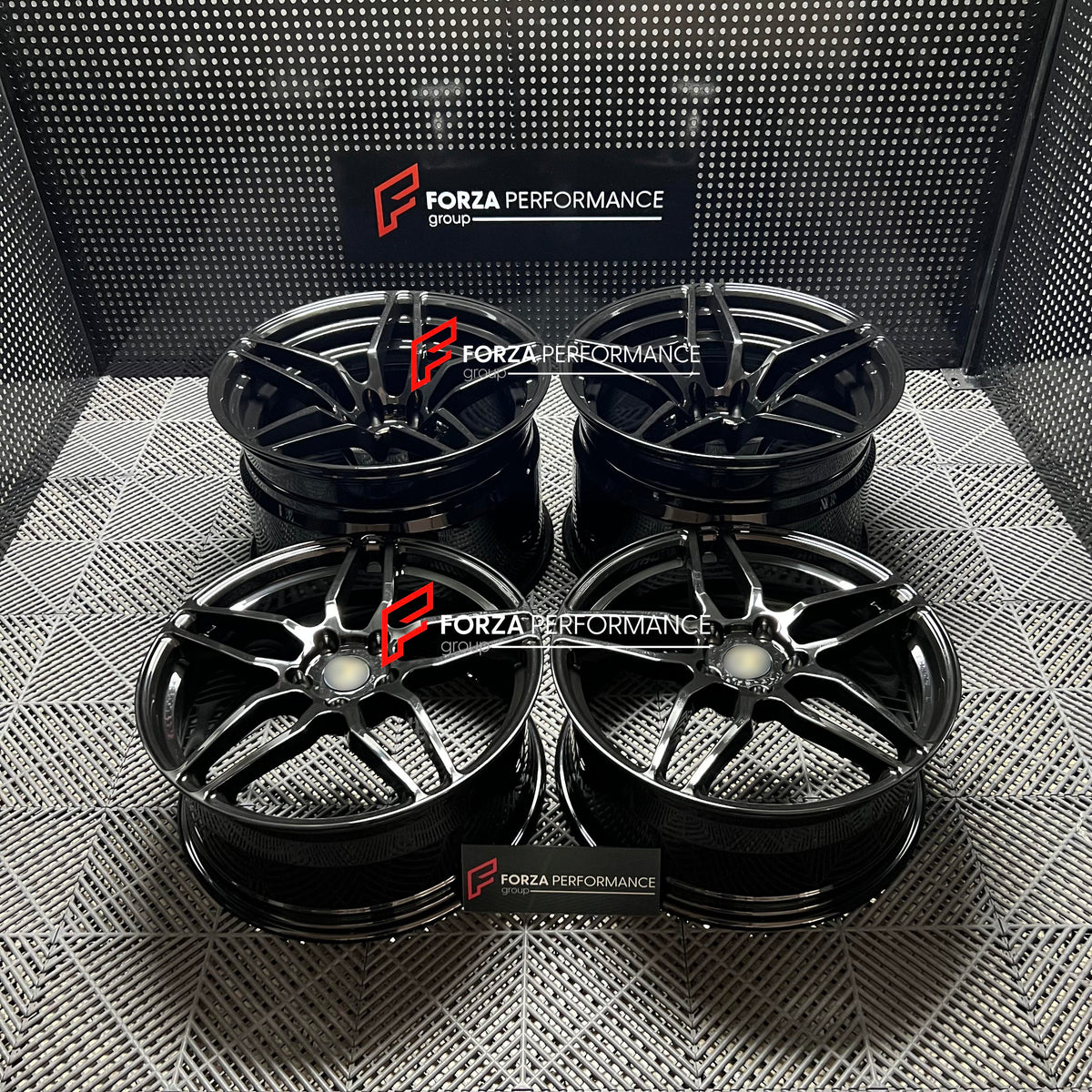 FORGED WHEELS RIMS FOR LAMBORGHINI URUS PERFORMANTE SE 2026+ Forza Performance custom fit buy OEM Lamborghini Hercules style design wheels