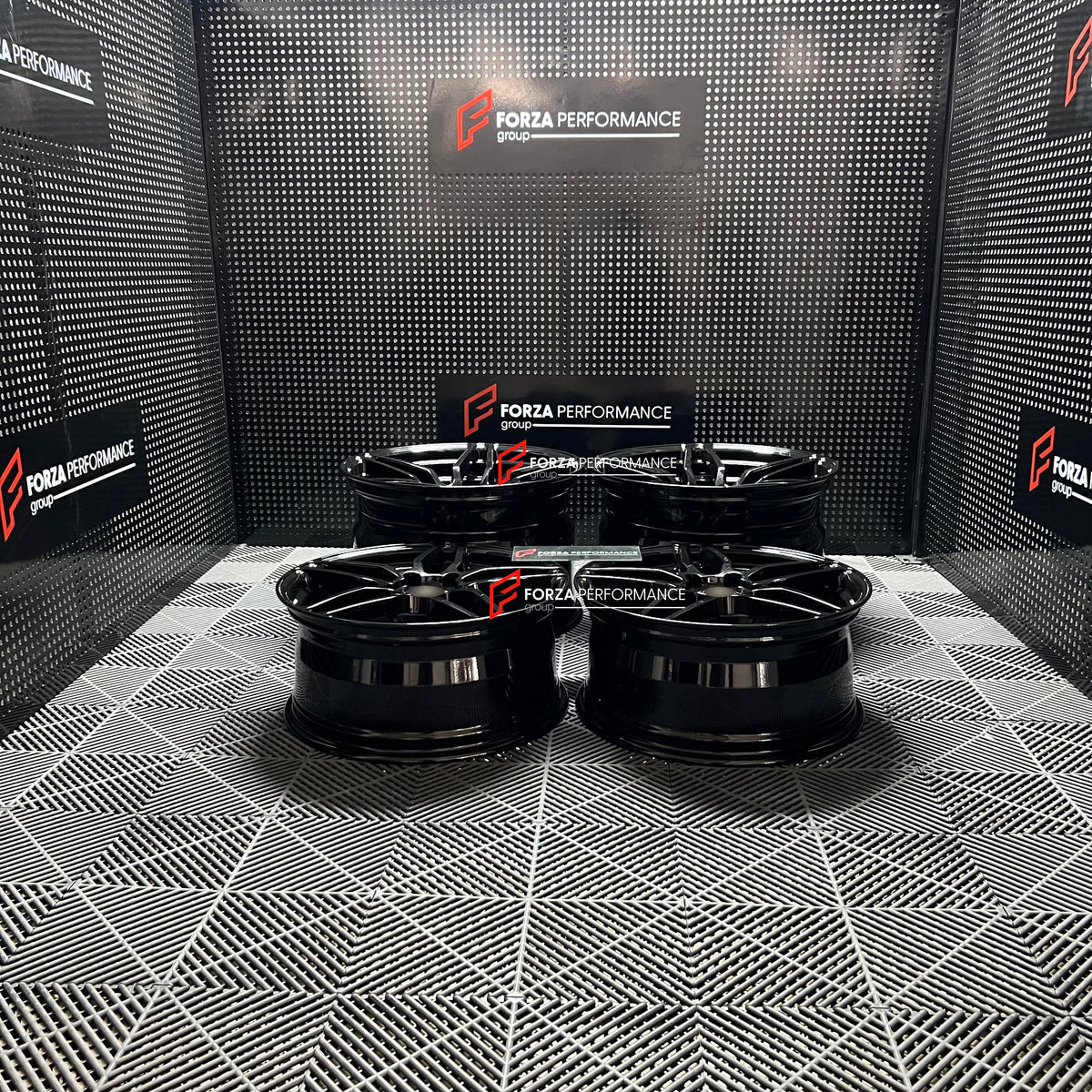 FORGED WHEELS RIMS FOR LAMBORGHINI URUS PERFORMANTE SE 2026+ Forza Performance custom fit buy OEM Lamborghini Hercules style design wheels