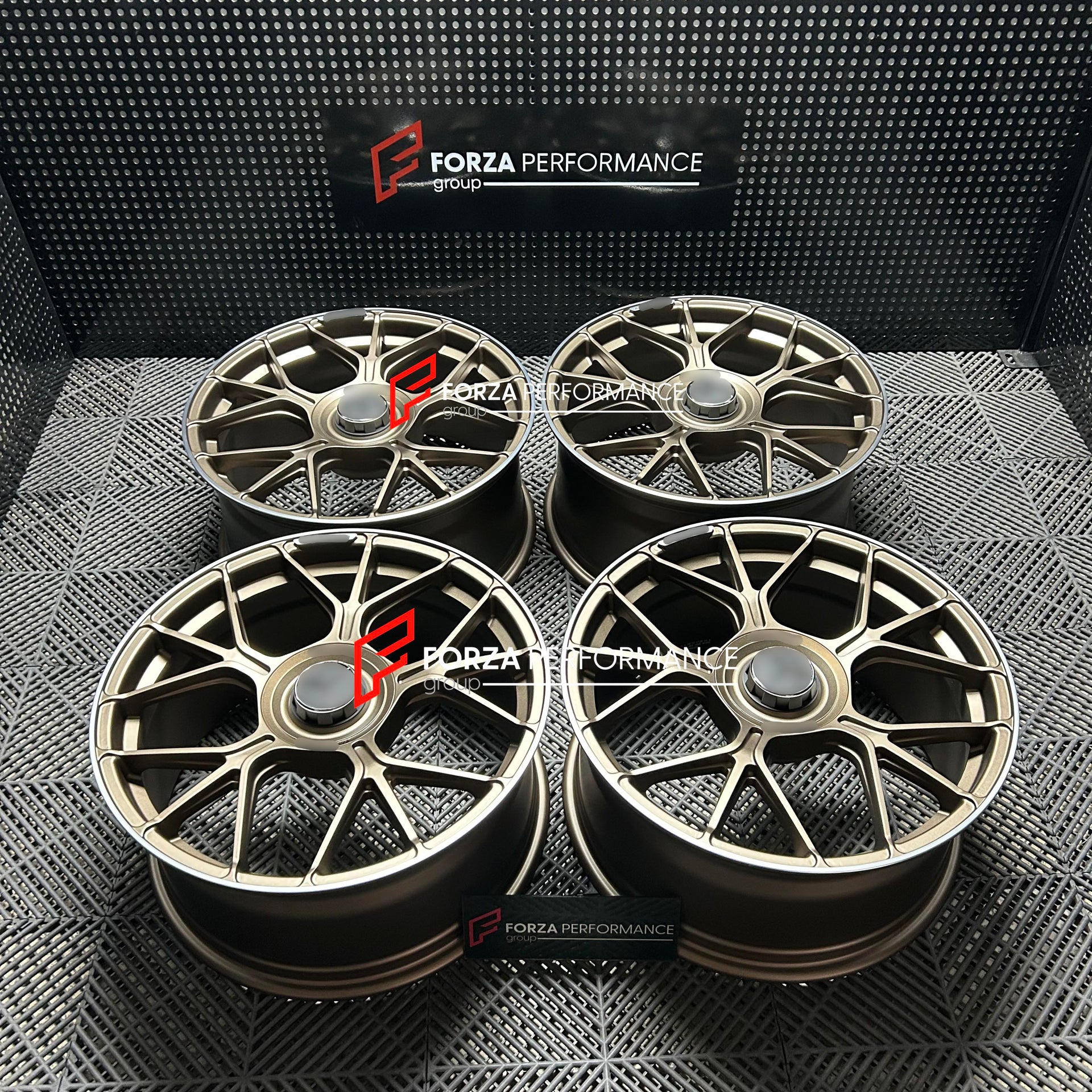19 INCH FORGED WHEELS RIMS for MERCEDES BENZ CLA 45 2020 BR118 custom fit buy OEM Mercedes Benz AMG GT 2024 style design wheels