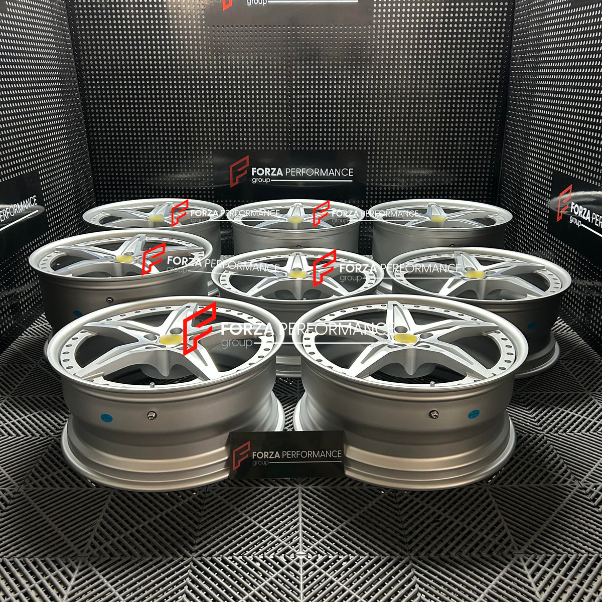 20 INCH FORGED WHEELS RIMS for FERRARI 599 GTB FIORANO 2012 custom fit buy OZ RACING HGTE FERRARI 599 style design wheels