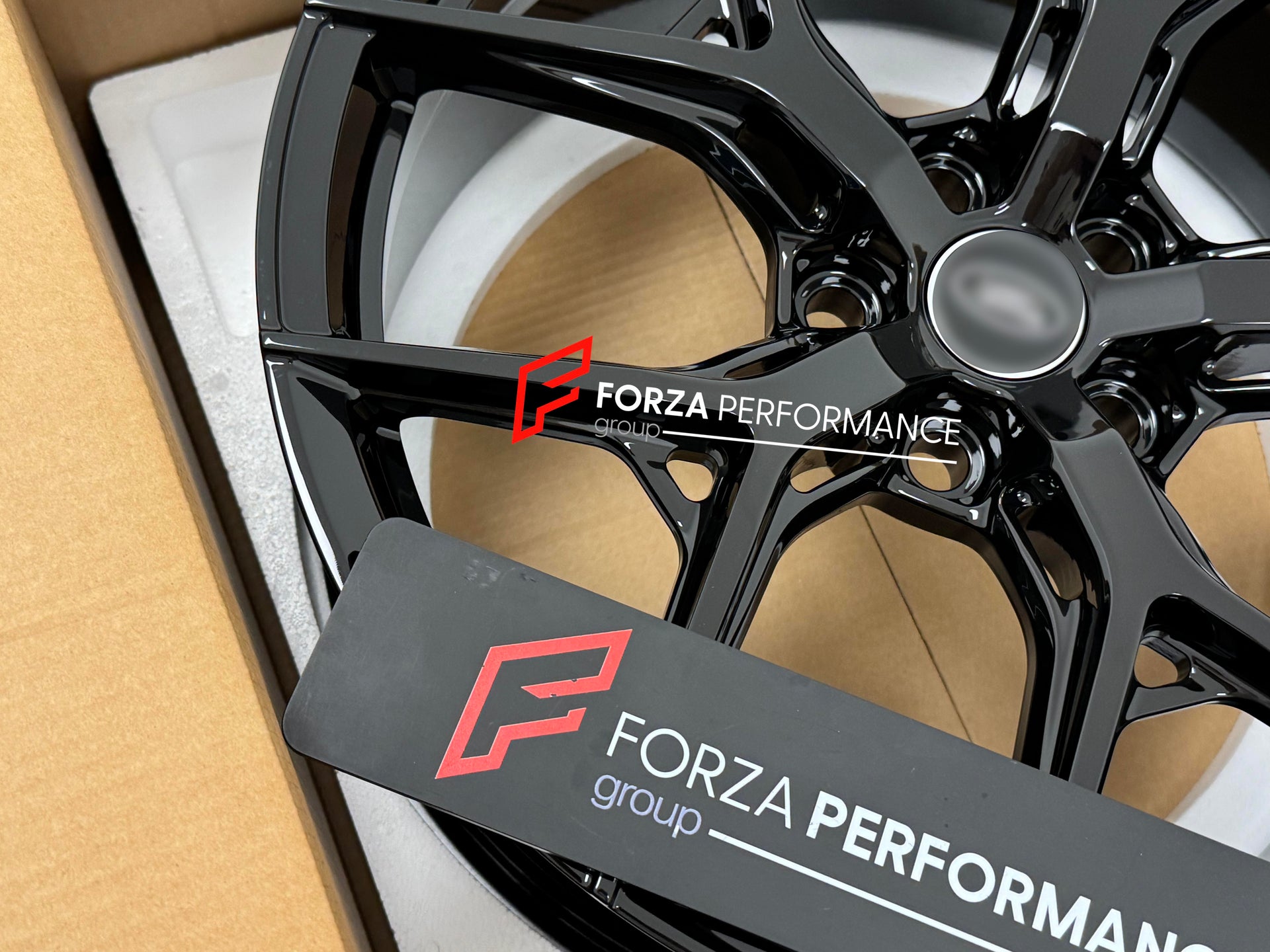 20 INCH FORGED WHEELS RIMS for LAND ROVER DEFENDER L663 2026 P300 P400 P636 P500 P525 custom fit buy Vossen HF-5  style design wheels