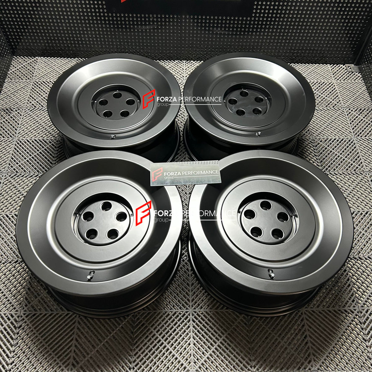 20 INCH FORGED WHEELS RIMS for LAND ROVER DEFENDER L663 P300 P400 P500 P635 2026 custom fit buy Forza Performance style design wheels
