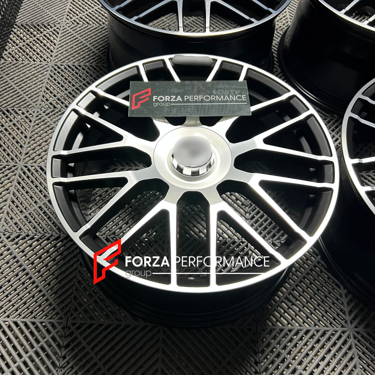 20 INCH FORGED WHEELS RIMS for MERCEDES BENZ C43 AMG W206 2023 custom fit buy OEM Mercedes Benz C63 AMG S style design wheels