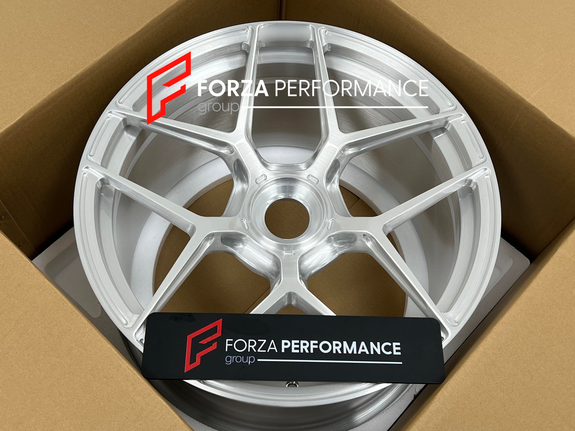 FORGED WHEELS RIMS FOR PORSCHE CAYENNE E4 EV 2026+ Forza Performance custom fit buy PF7 style design wheels
