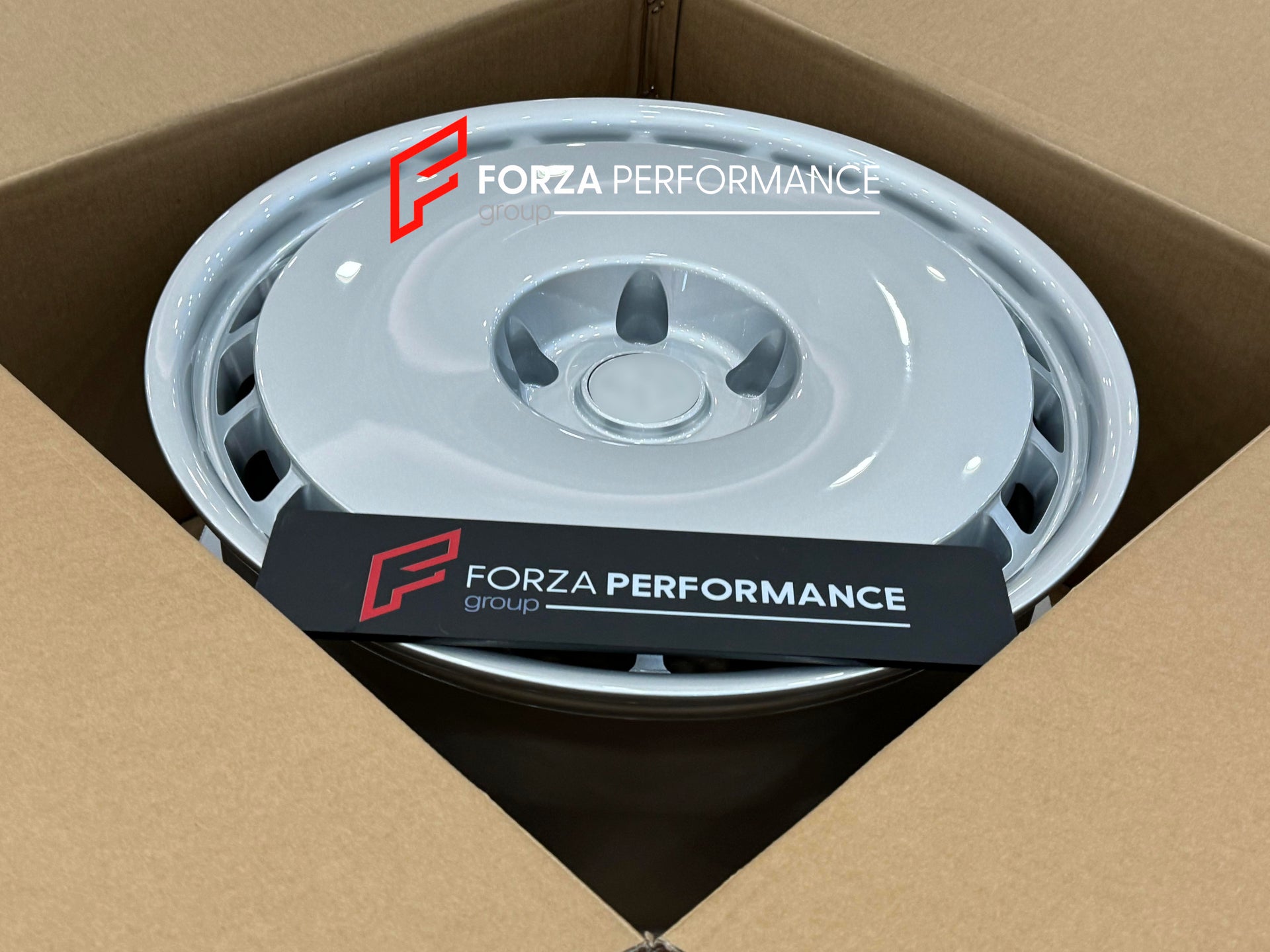 20 INCH FORGED WHEELS RIMS for RIVIAN R1S 2025 Forza Performance custom fit buy 935 style design wheels