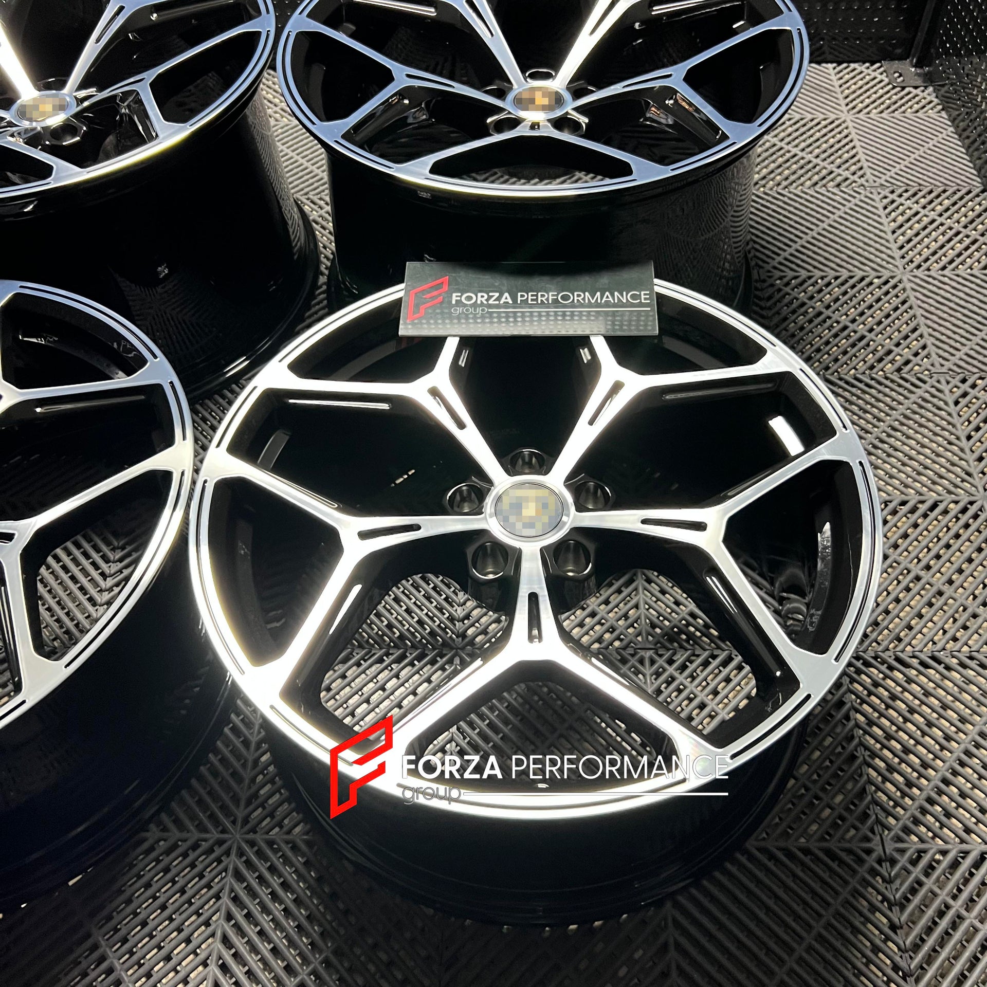 21 22 INCH FORGED WHEELS RIMS for LAMBORGHINI REVUELTO SV 2026+ custom fit buy OEM REVUELTO ALTANERO style wheels