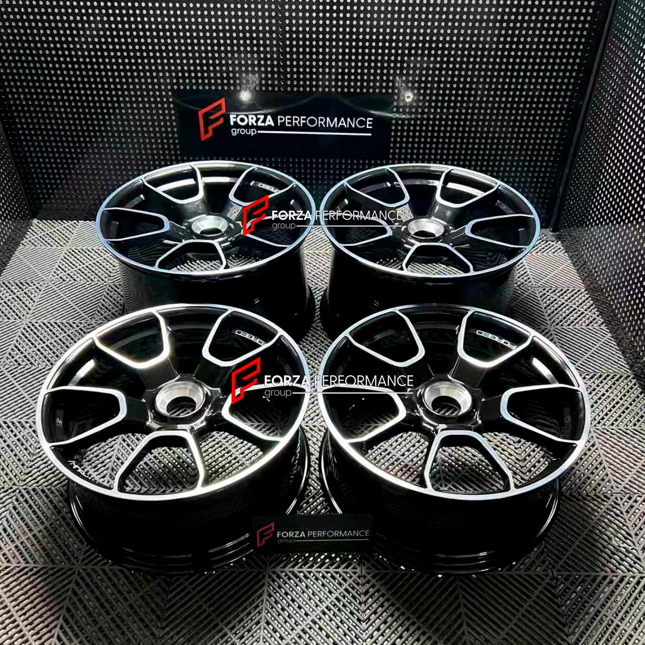 21 22 INCH FORGED CENTERLOCK WHEELS RIMS for PORSCHE 911 TURBO S 992.1 2024 custom fit buy OEM 992 TURBO S style wheels