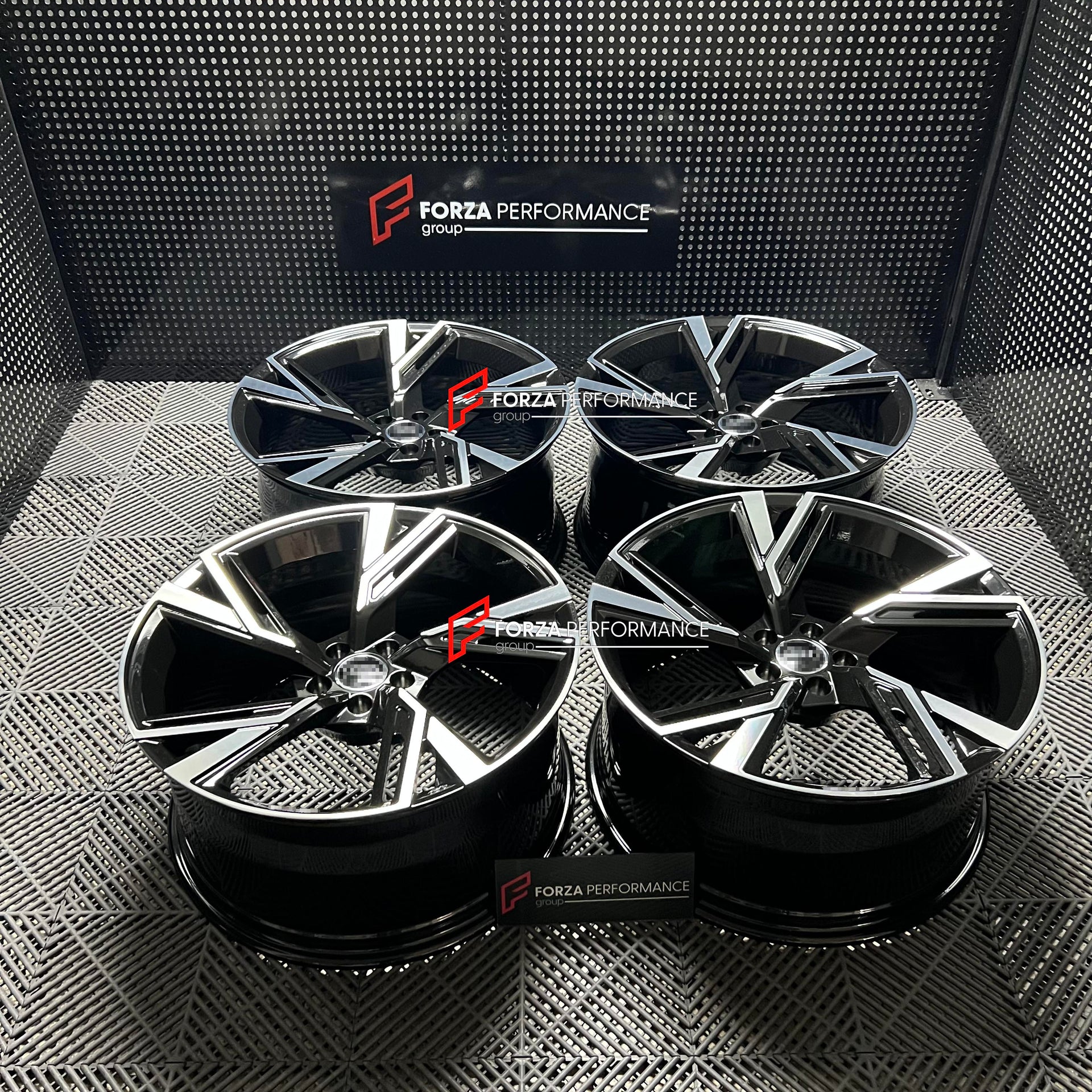 FORGED WHEELS RIMS FOR AUDI E7X 2026+ Forza Performance custom fit buy OEM RS6 style wheel 4K0601025BL