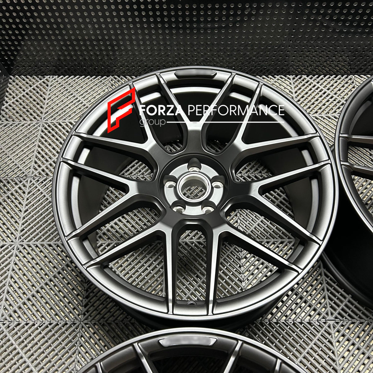 21 INCH FORGED WHEELS RIMS for MERCEDES BENZ GLC 63S COUPE 2018 custom fit buy OEM Mercedes AMG GT 43 53 63 S A2904010900 style design wheels