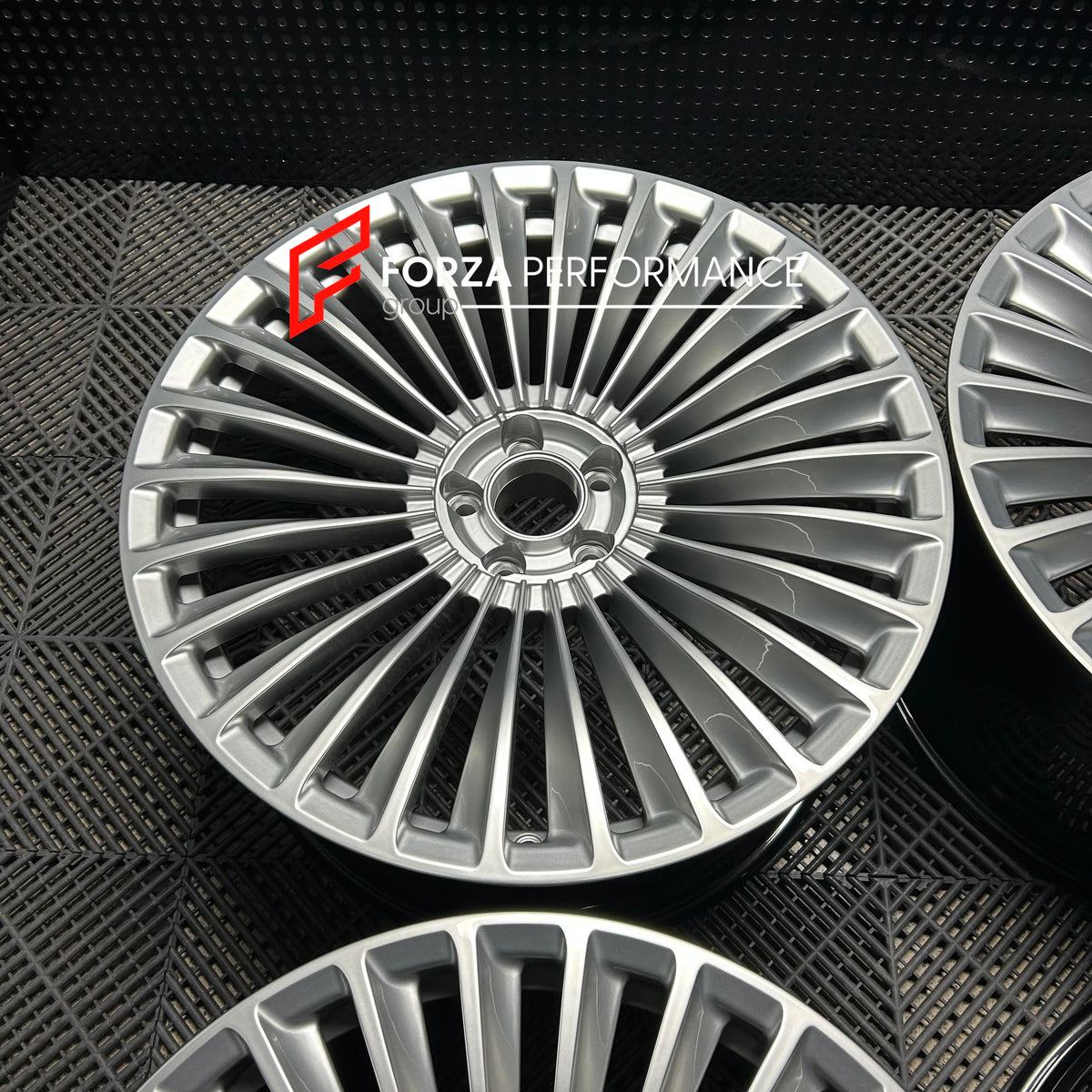 21 INCH FORGED WHEELS RIMS for MERCEDES BENZ GLS CLASS GLS 450 2027 X167 custom fit buy OEM Mercedes Benz Maybach multispoke style design wheels