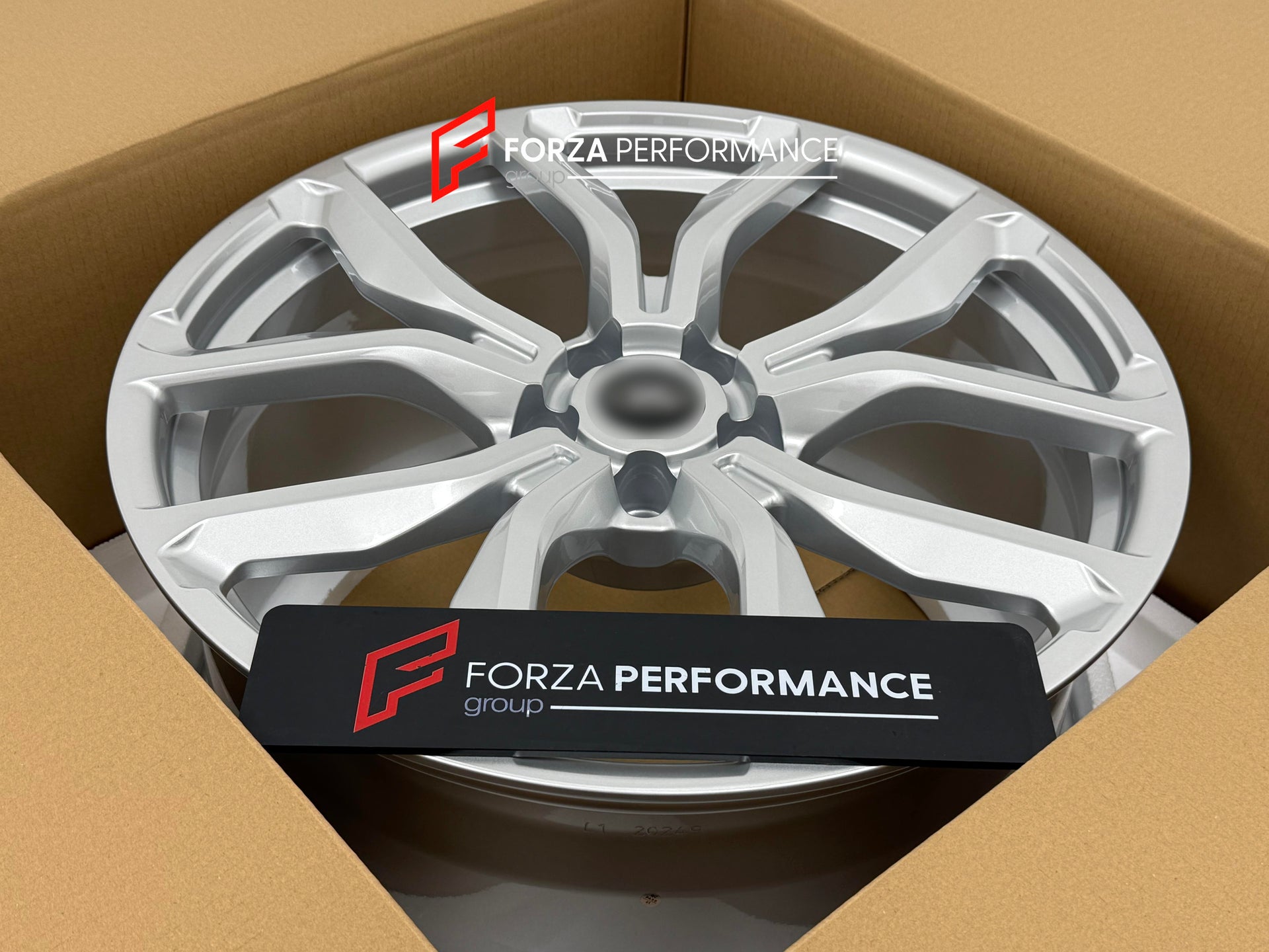 FORGED WHEELS RIMS FOR LAND ROVER RANGE ROVER L460 2026 P530 Forza Performance custom fit buy Range Rover Sport SVR LR103600 style design wheels