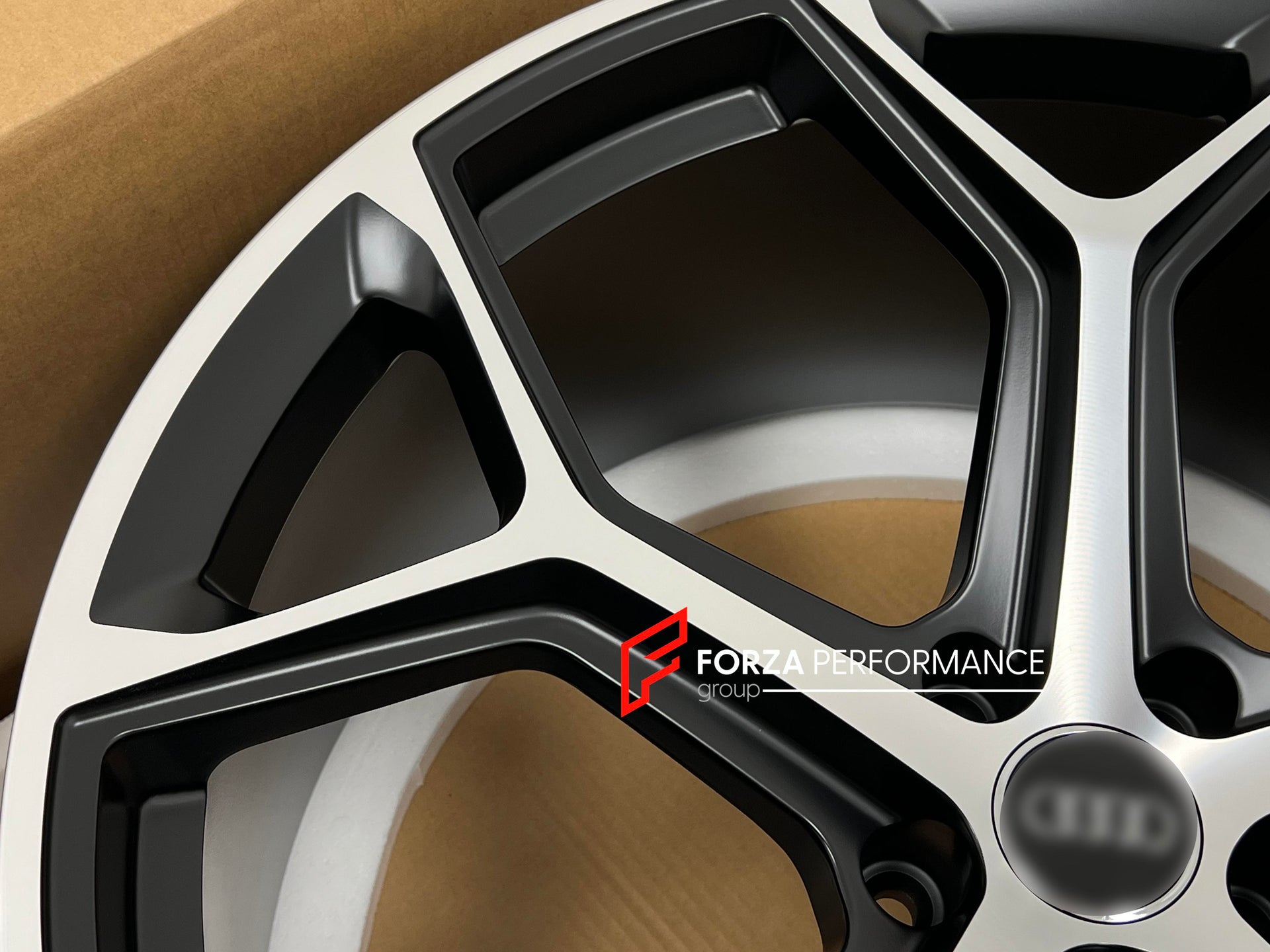 22 INCH FORGED WHEELS RIMS for AUDI Q8 2024 custom fit buy OEM Audi RS6/RS7 style design wheels