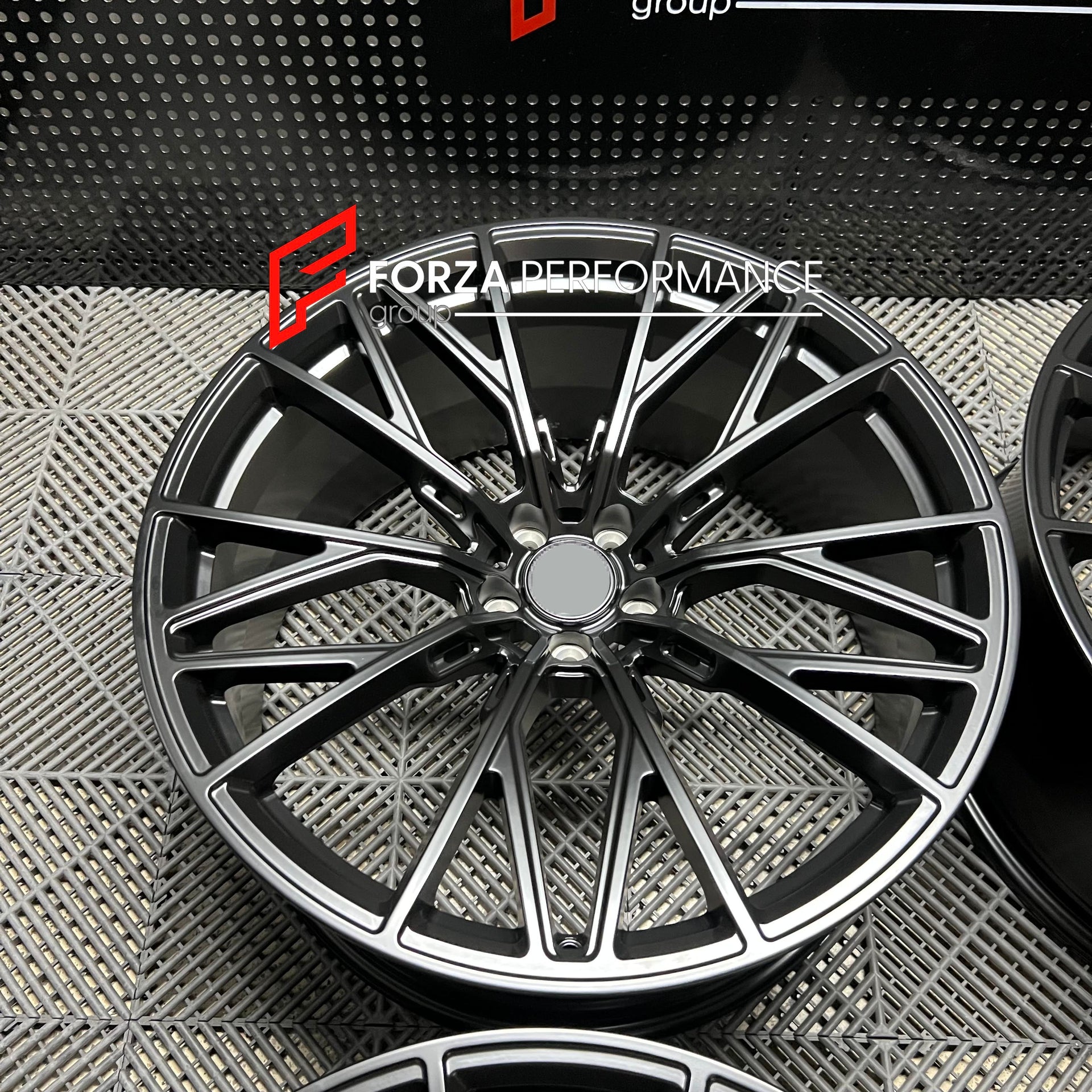 FORGED WHEELS RIMS FOR BMW 740I XDRIVE 2027 Forza Performance custom fit buy RUSCH ULTIMATE F11-R design style wheels