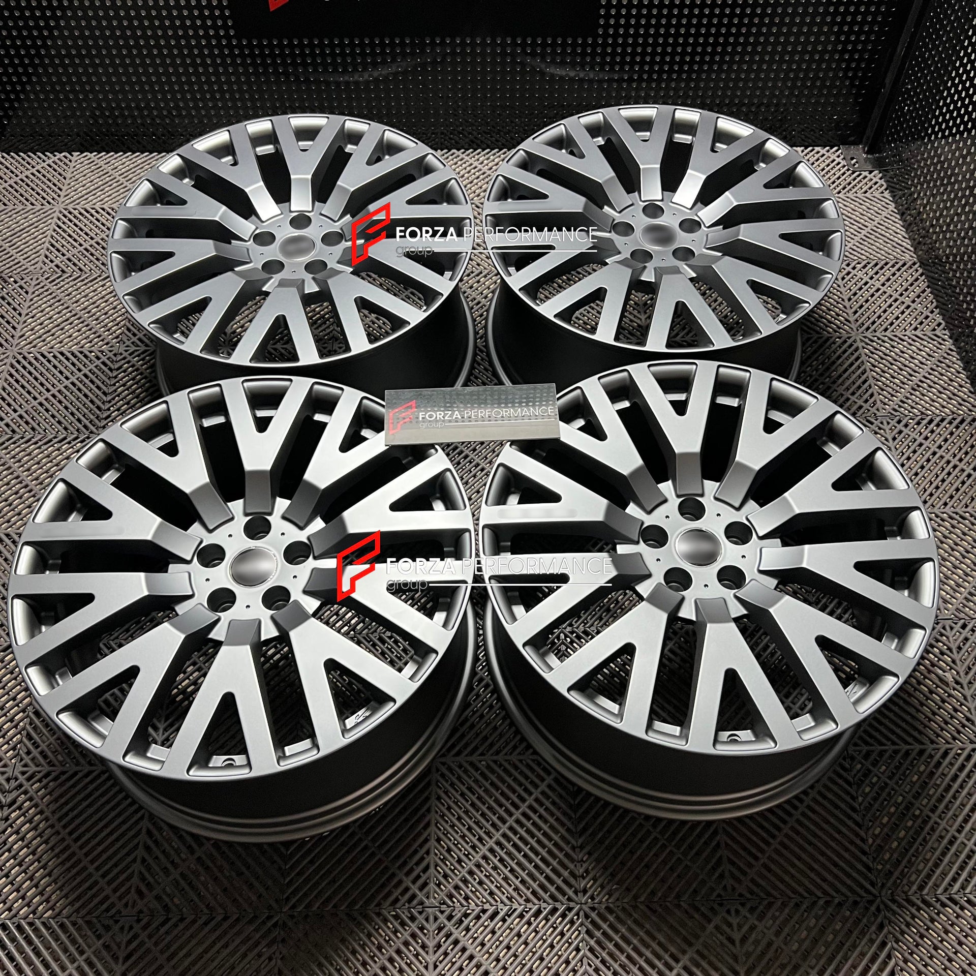 FORGED WHEELS RIMS FOR LAND ROVER RANGE ROVER L460 2026 P530 Forza Performance custom fit buy KAHN RS FORGED style wheels