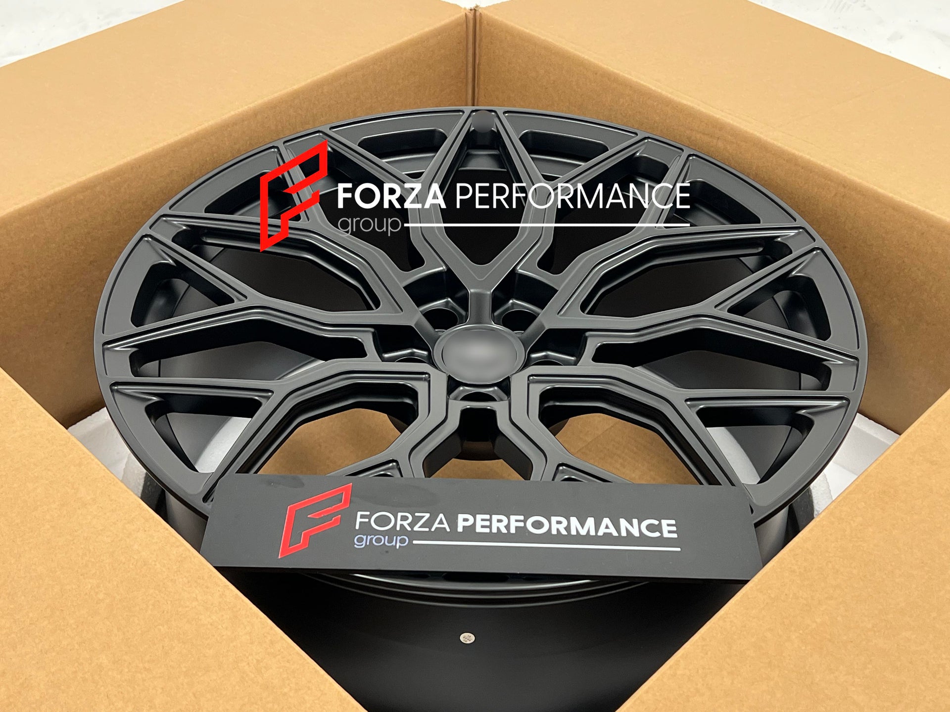 22 INCH FORGED WHEELS RIMS for LAND ROVER RANGE ROVER L461 2026 P530 custom fit buy Vossen HF-2 style design wheels