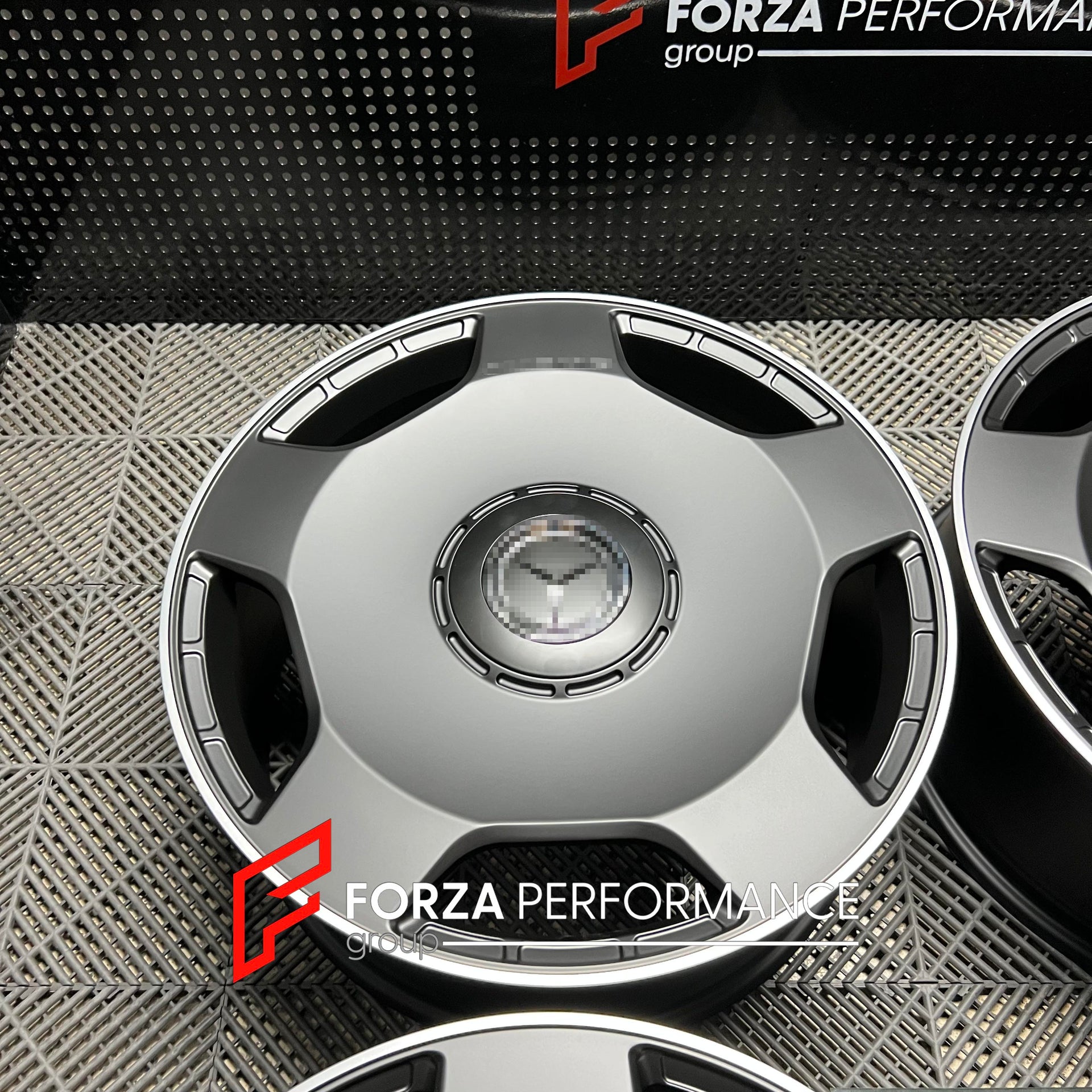 22 INCH FORGED WHEELS RIMS for MERCEDES BENZ MERCEDES GLS580 2026 custom fit  OEM AMG MONOBLOCK style wheels design buy A16740187007X15 MAYBACH