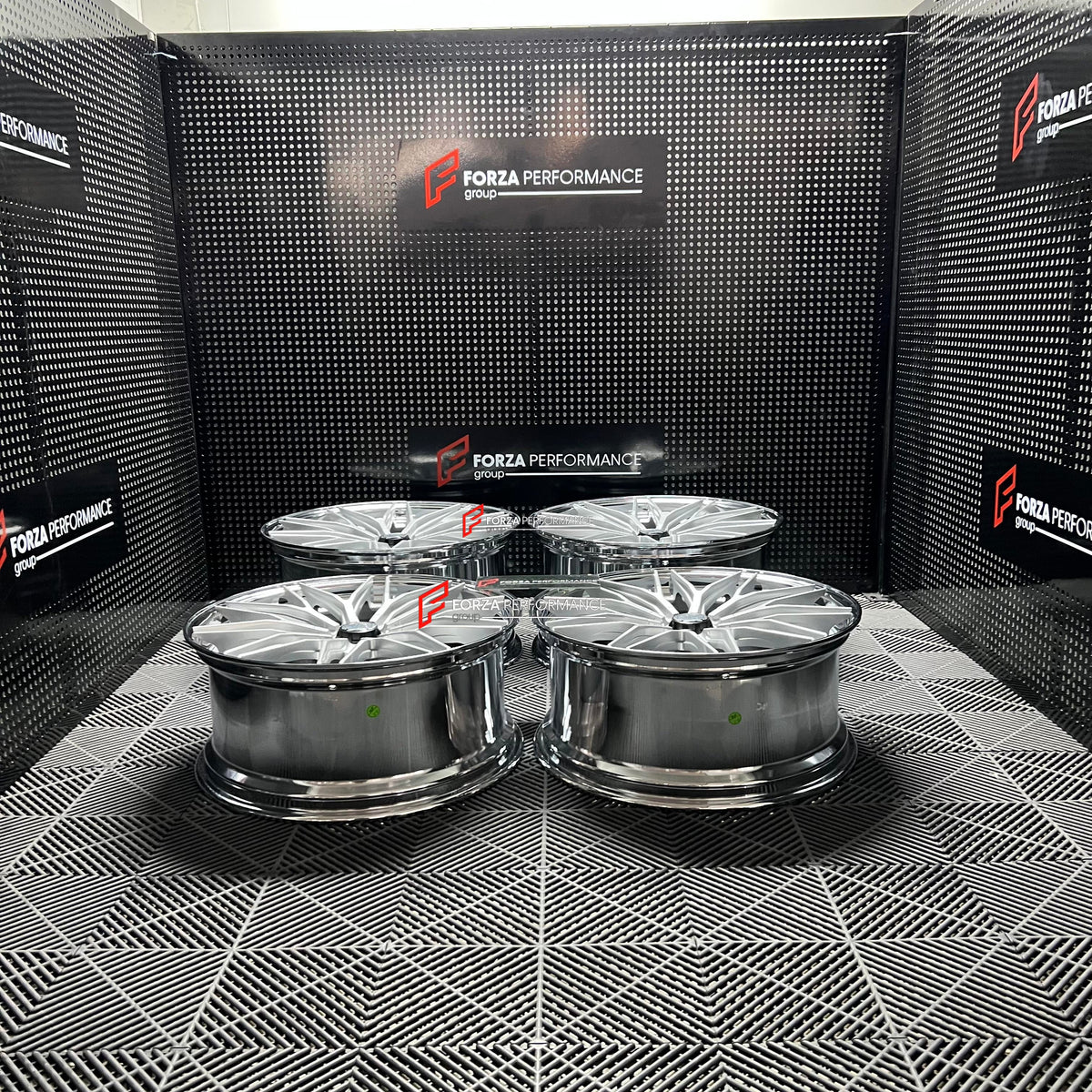 FORGED WHEELS RIMS FOR MERCEDES BENZ G CLASS AMG G 63 2027 Forza Performance custom fit buy Vossen VPS-4 style wheels