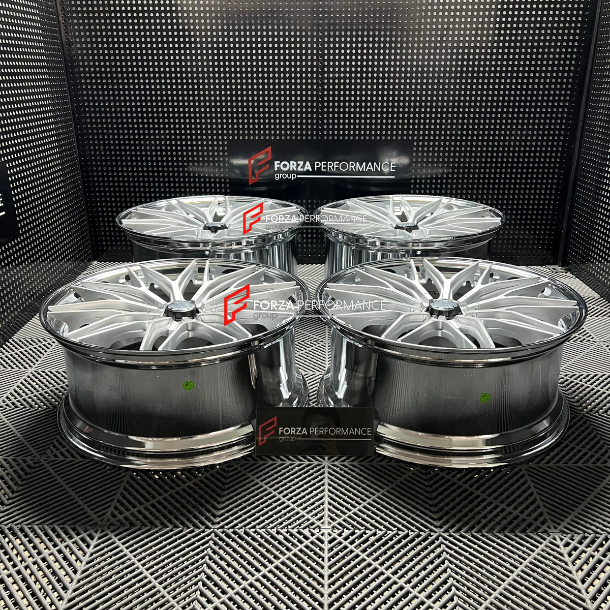 FORGED WHEELS RIMS FOR MERCEDES BENZ G CLASS AMG G 63 2027 Forza Performance custom fit buy Vossen VPS-4 style wheels