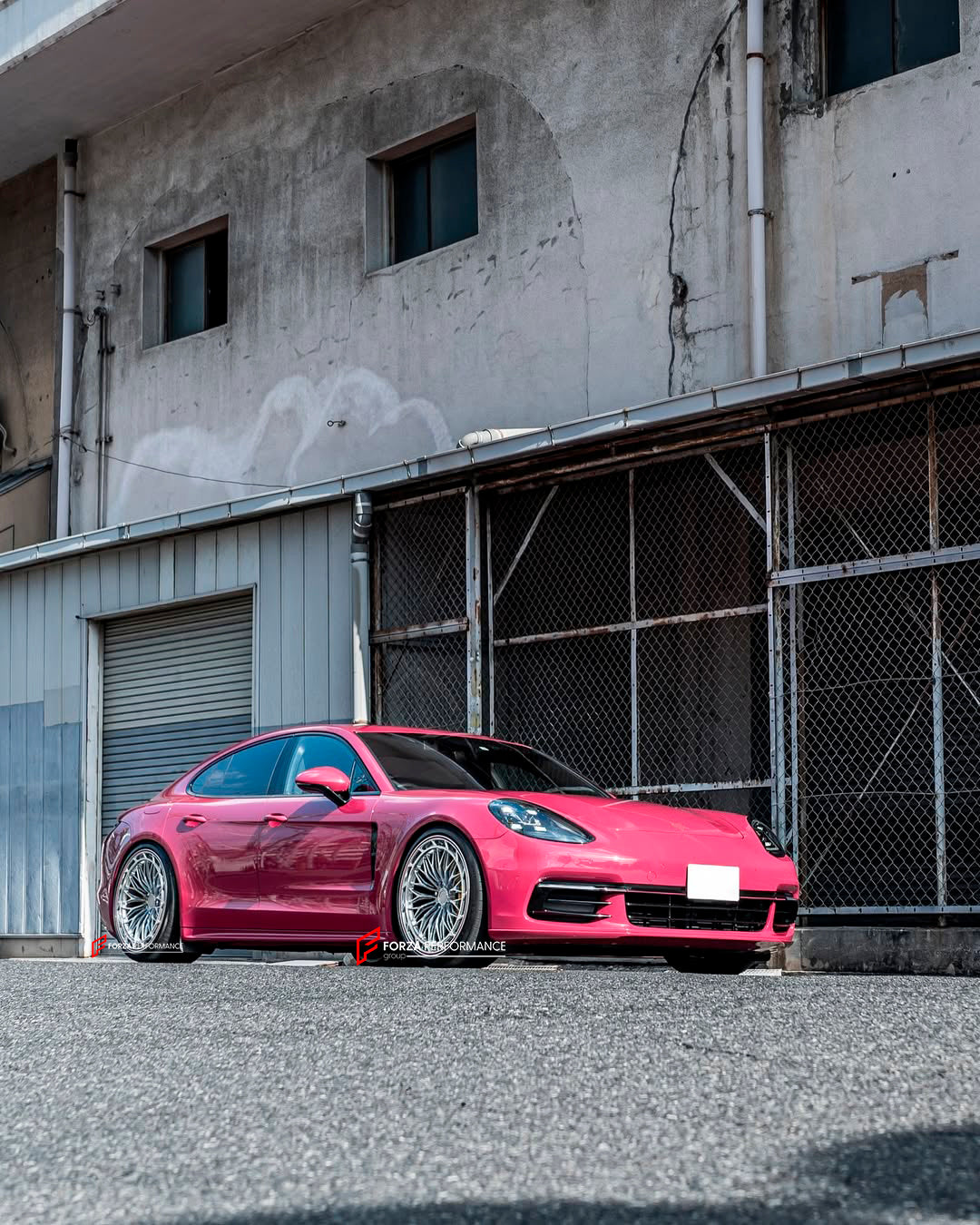 We manufacture premium quality forged wheels for PORSCHE PANAMERA G2 971 2020 - 2024&nbsp;in any design, size, color.

THIS WHEEL DESIGN CAN BE CUSTOM-MADE FOR YOUR CAR IN ANY SIZE AND COLOR OPTIONS
Available in monoblock, 2-piece, 3-piece, duoblock, beadlock
3D wheel renderings are provided according to the exact dimensions and specifications requested by the client, ensuring proper fitment for their car prior to production

OPTIONS:&nbsp;

Brushed, polished, chrome, dual-color, milled face&nbsp;&nbsp;
Flo