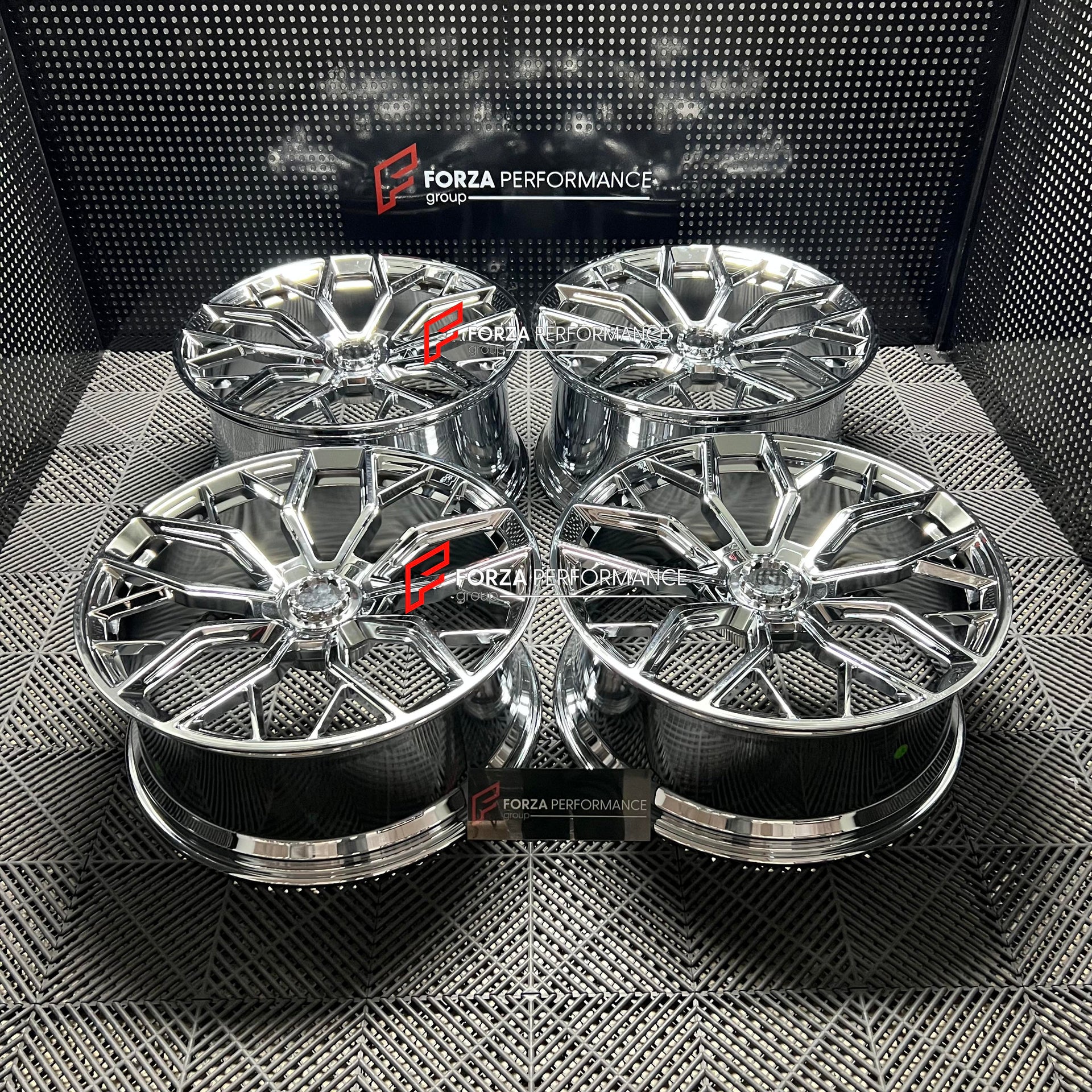 FORGED WHEELS RIMS FOR LAND ROVER RANGE ROVER ELECTRIC 2026+ Forza Performance custom fit buy Forza Perfomance buy uf-2 urban automotive STYLE WHEELS