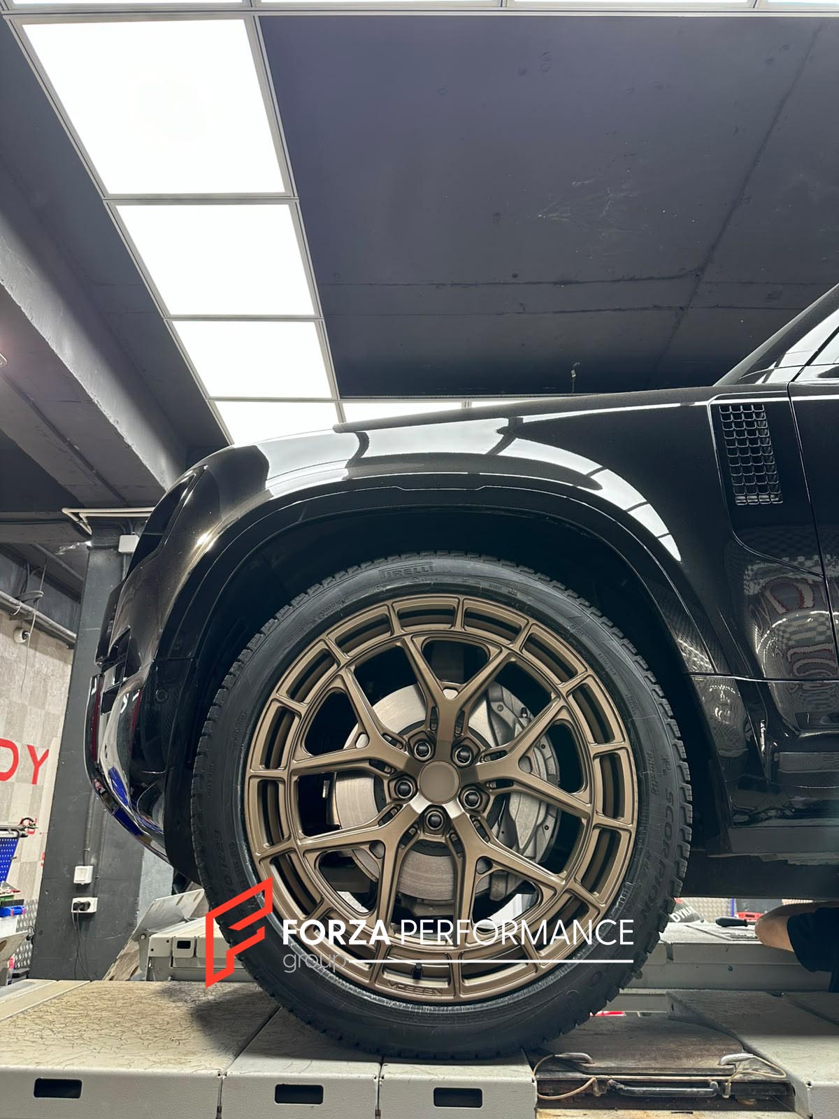 23 INCH FORGED WHEELS RIMS for LAND ROVER DEFENDER 2025 L663 custom fit buy VOSSEN HFX 1 style wheels