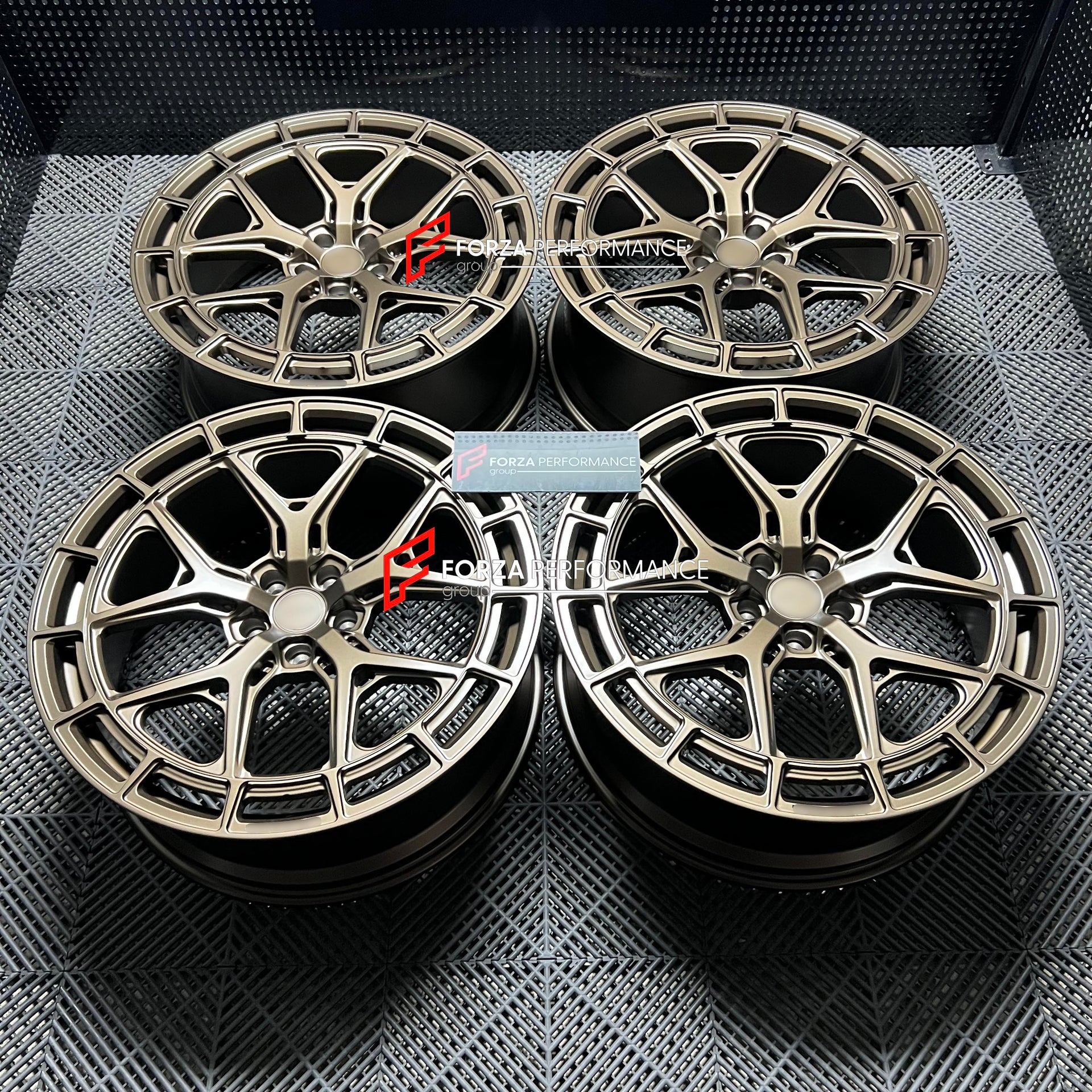 23 INCH FORGED WHEELS RIMS for LAND ROVER Defender L663 2026 P300 P400 P500 P636 custom fit buy VOSSEN HFX 1 style wheels