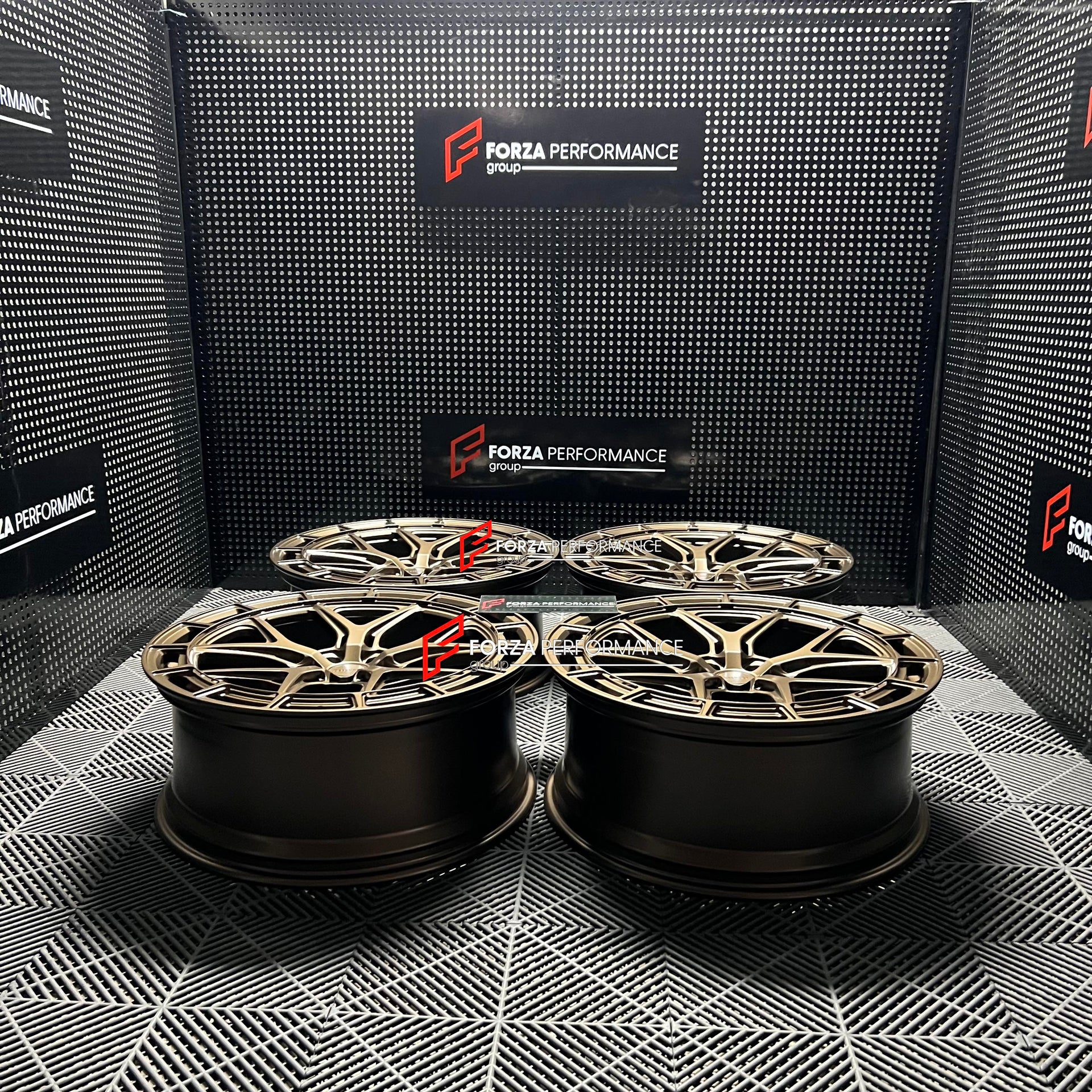 23 INCH FORGED WHEELS RIMS for LAND ROVER DEFENDER 2025 L663 custom fit buy VOSSEN HFX 1 style wheels