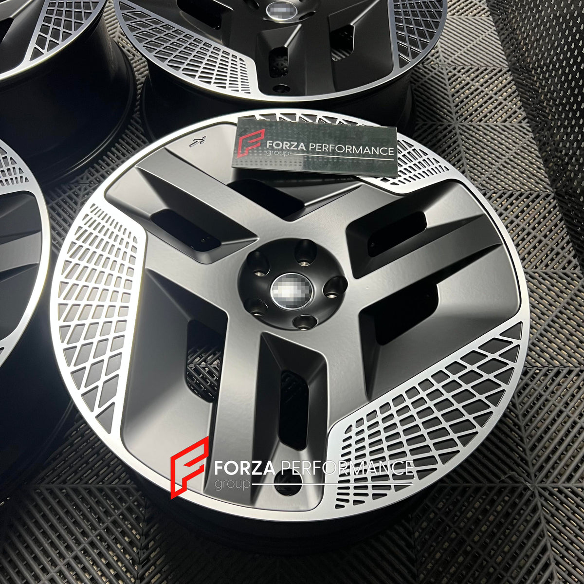 FORGED WHEELS RIMS FOR LAND ROVER RANGE ROVER L460 2026 P530 Forza Performance custom fit buy KAHN TYPE 33 style wheels