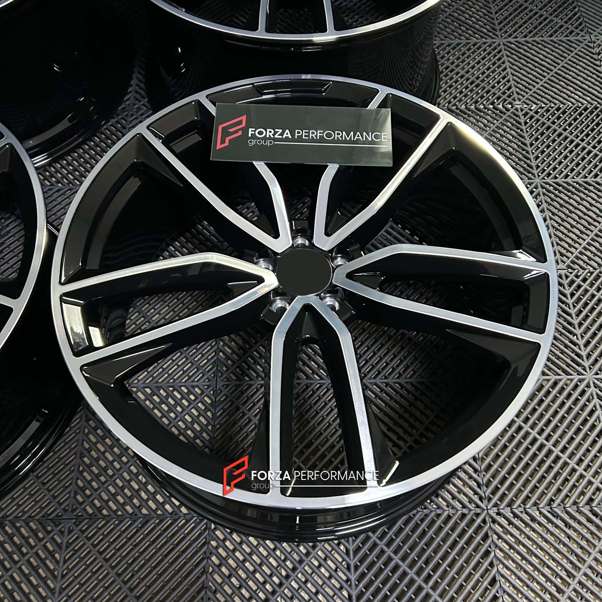 FORGED WHEELS RIMS FOR MERCEDES BENZ G CLASS AMG G 63 2027 Forza Performance custom fit buy OEM GLS AMG WHEELS A1674017700 A1674017800