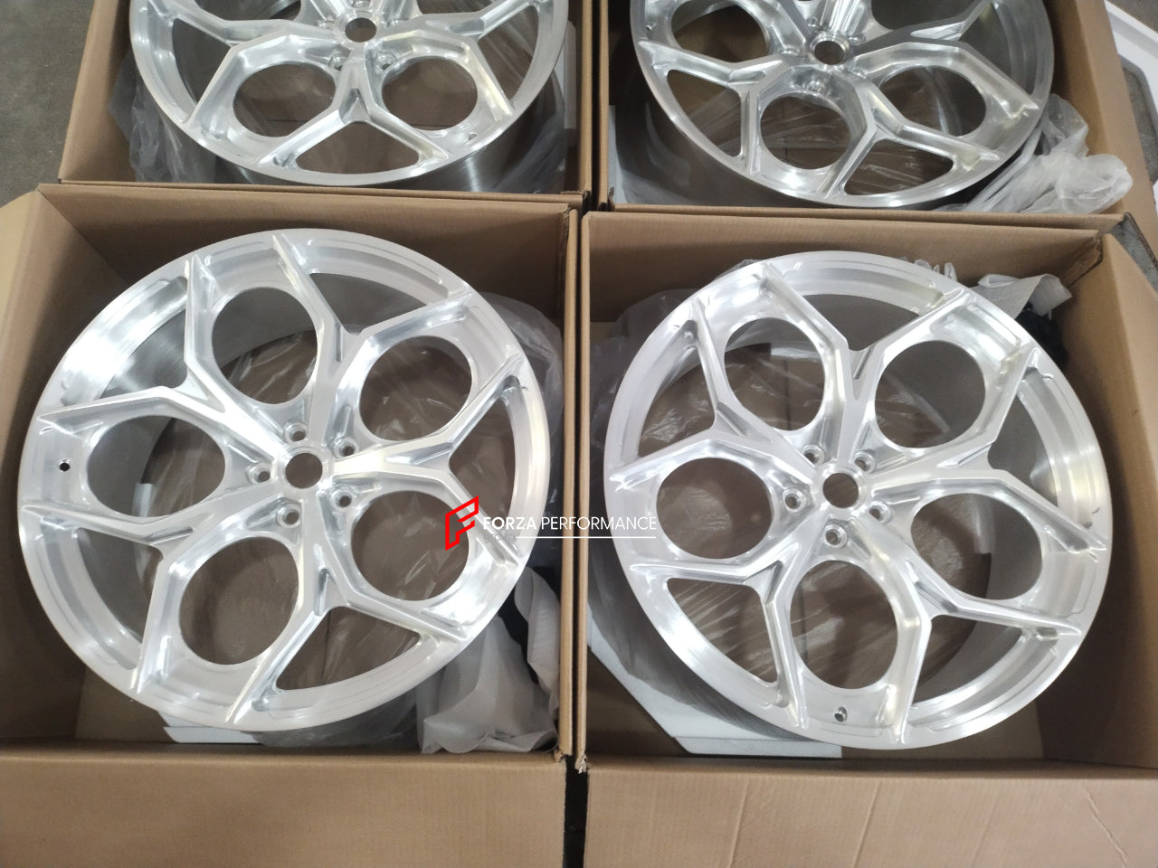 FORGED WHEELS RIMS FOR LAND ROVER RANGE ROVER ELECTRIC 2026+ Forza Performance custom fit buy P111SC