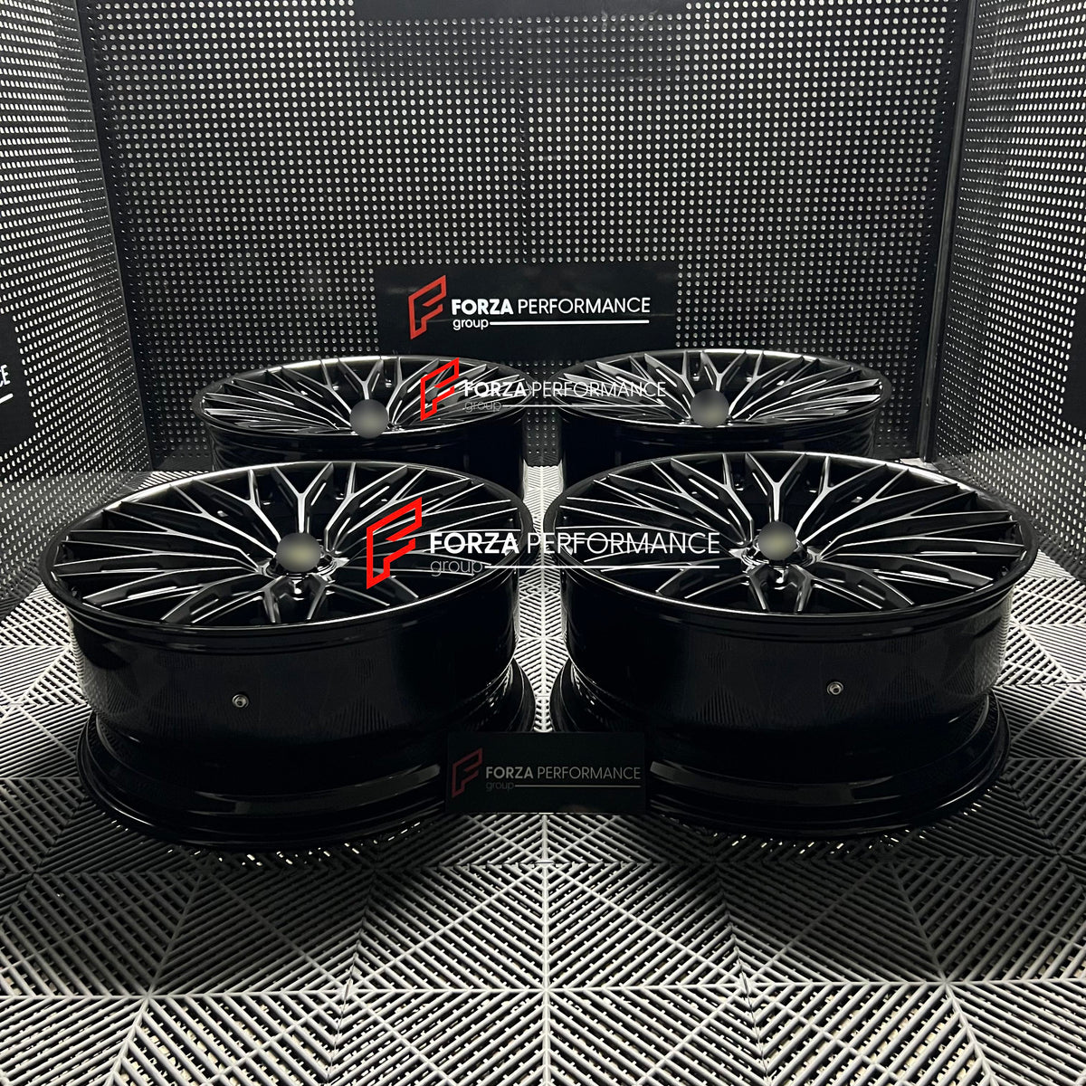 FORGED WHEELS RIMS FOR LAMBORGHINI URUS PERFORMANTE SE 2026+ Forza Performance custom fit buy AL13 FR100 style design wheels