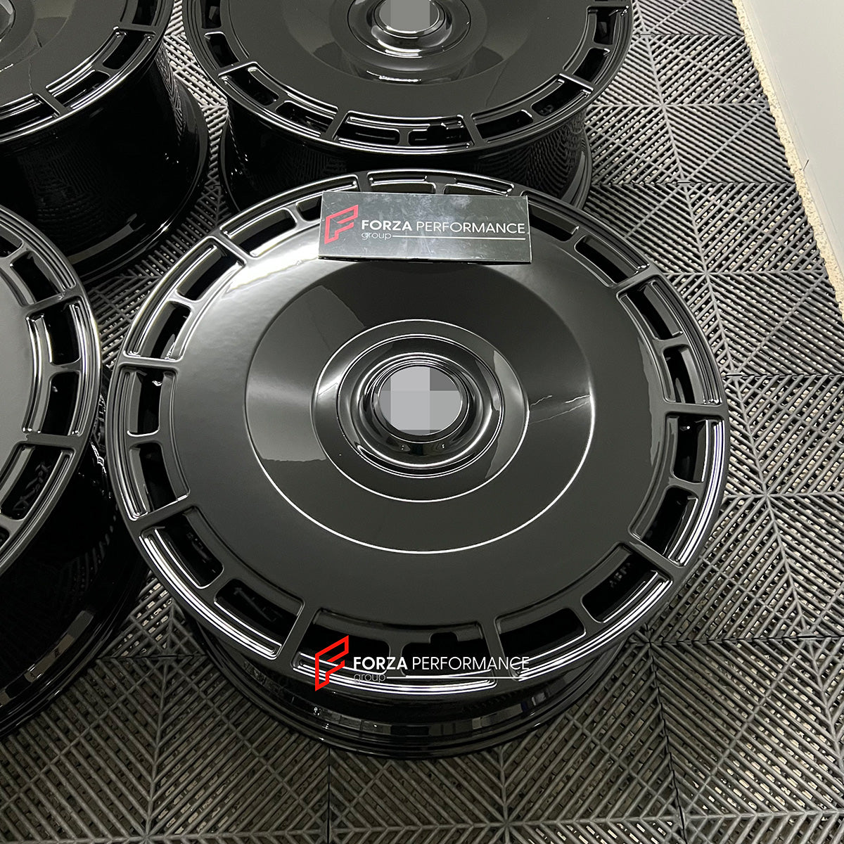 24 INCH FORGED WHEELS RIMS for LAND ROVER RANGE ROVER L460 2025 custom fit RDB LA ZERO WHEELS