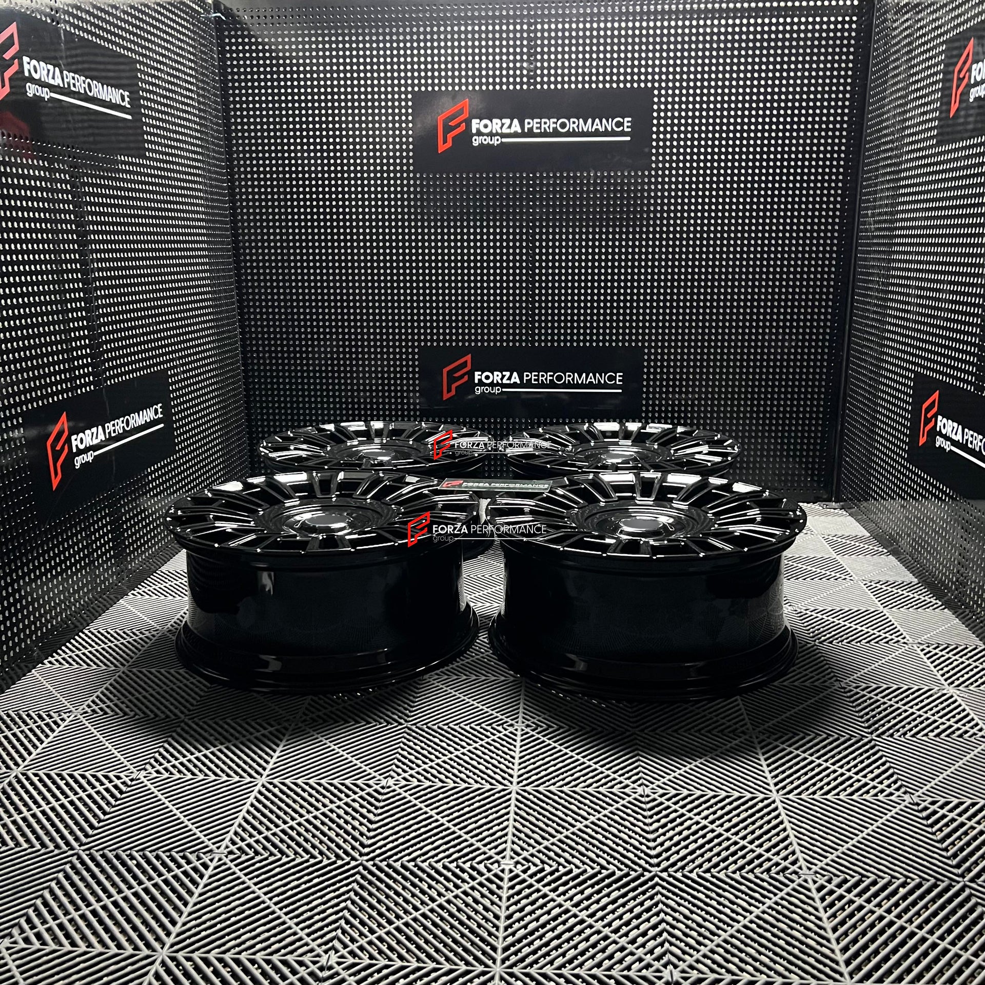 24 INCH FORGED WHEELS RIMS for LAND ROVER RANGE ROVER L460 custom fit buy URBAN UF-6