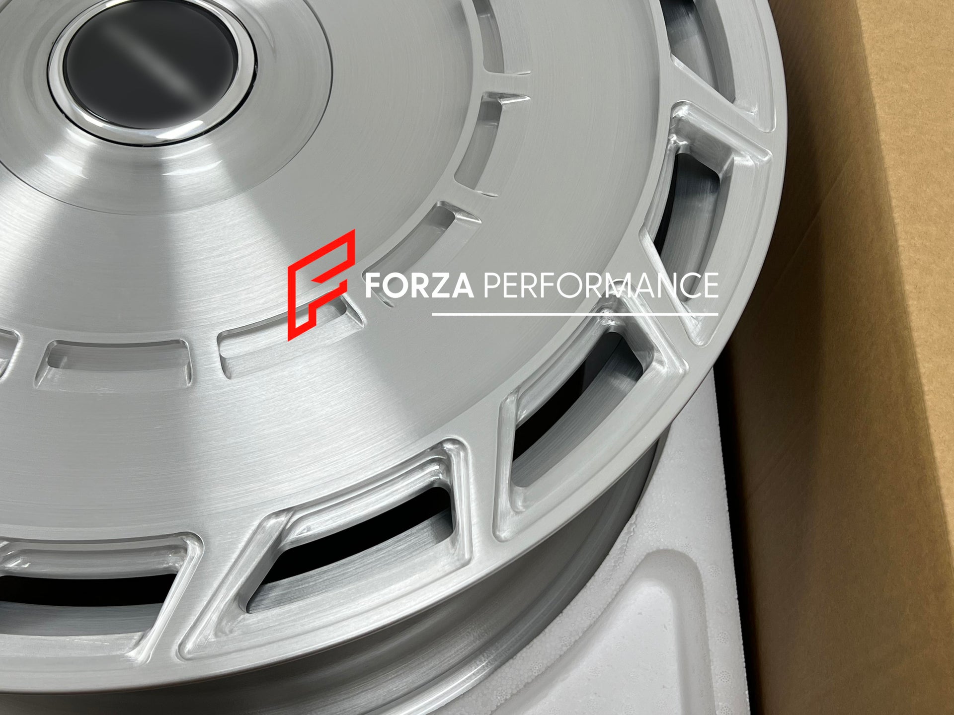 24 INCH FORGED WHEELS RIMS for LAND ROVER RANGE ROVER L460 2026 custom fit buy Forza Performance Vossen LC3-11T style design wheels