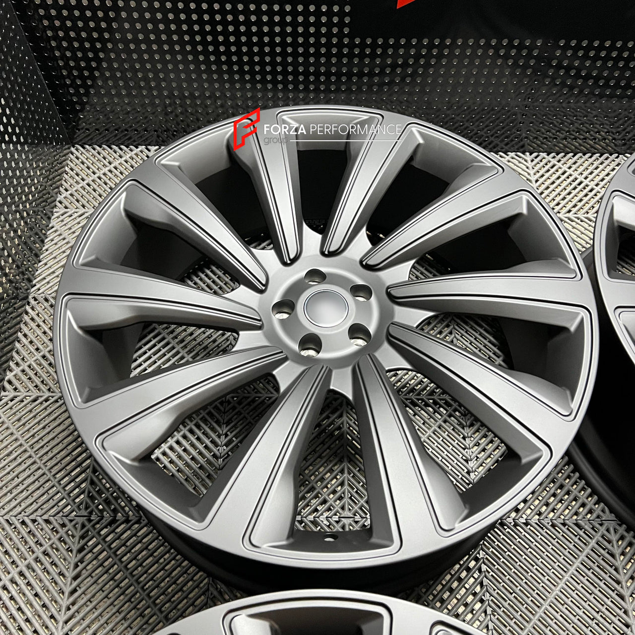 26 INCH FORGED WHEELS RIMS for LAND ROVER RANGE ROVER L460 2023 custom fit FORGIATO TRIMESTRE M WHEELS