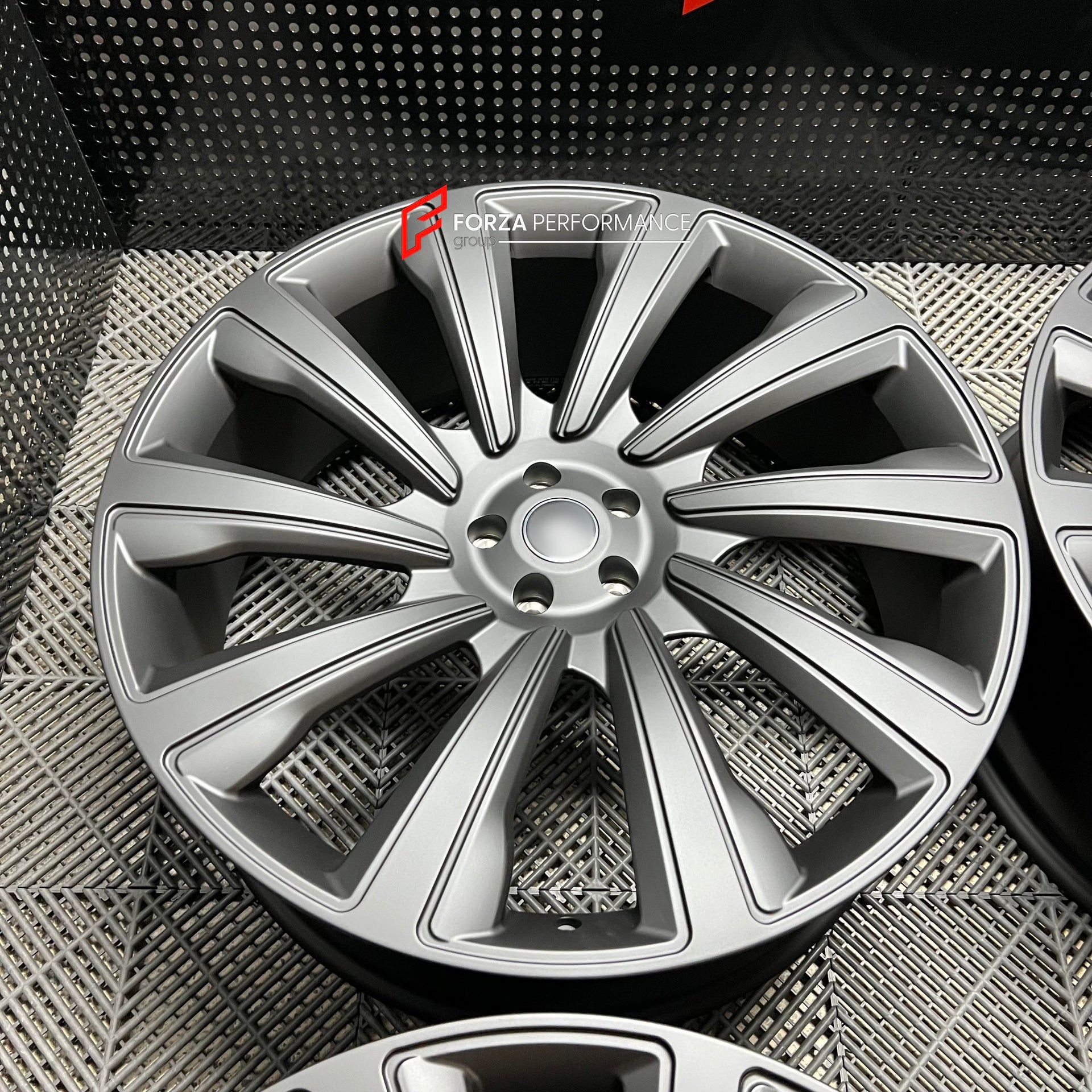 26 INCH FORGED WHEELS RIMS for LAND ROVER RANGE ROVER L460 2023 custom fit FORGIATO TRIMESTRE M WHEELS