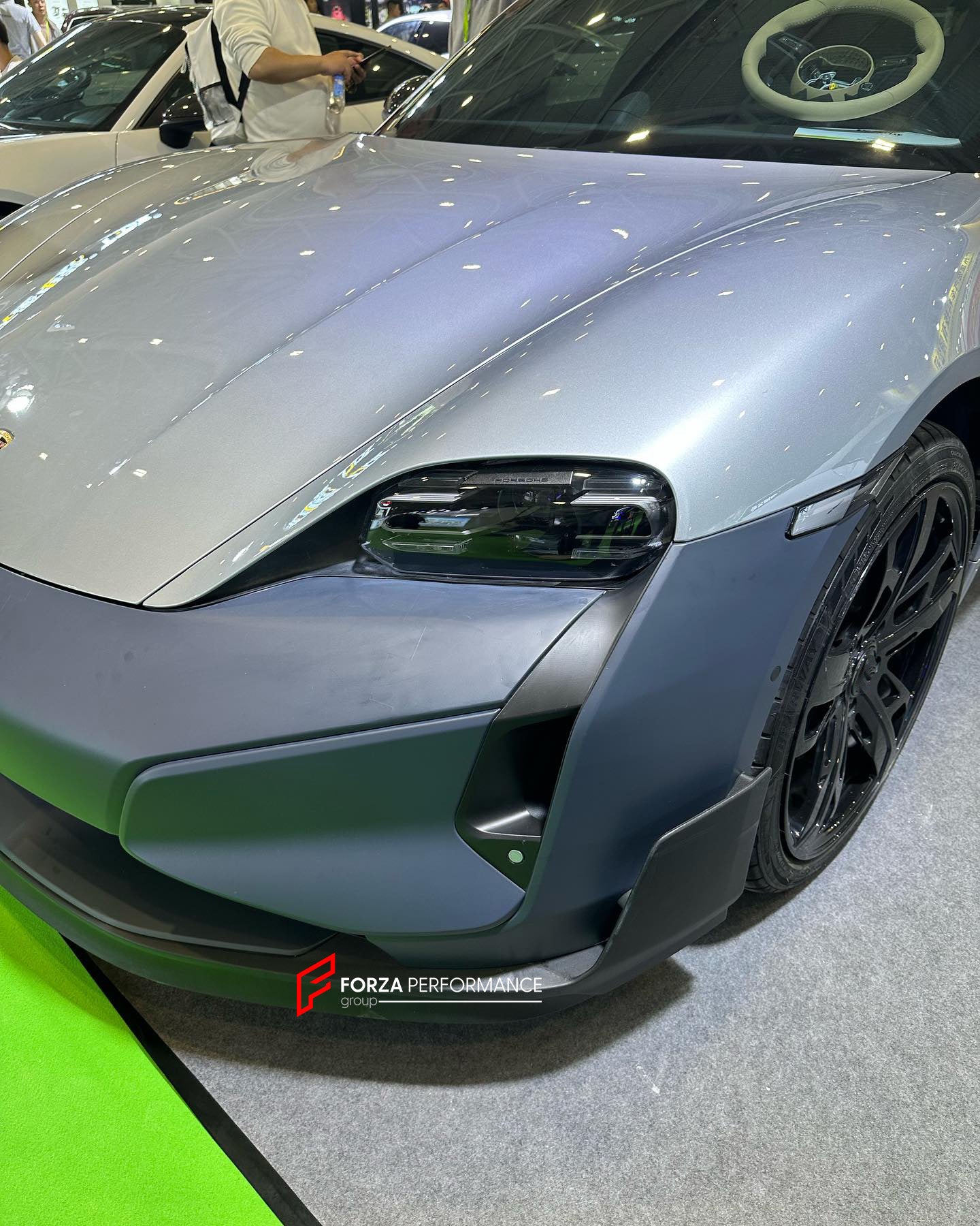 CONVERSION BODY KIT for PORSCHE TAYCAN J1.1 2020-2024 UPGRADE to PORSCHE TAYCAN J1.2 2025+ FACELIFT

Set includes:

Front Lip
Front Bumper

Rear Bumper
Rear Diffuser

Material: Plastic

Note: Professional installation is required