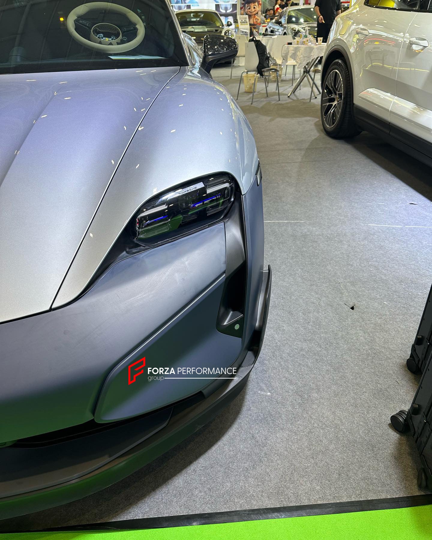 CONVERSION BODY KIT for PORSCHE TAYCAN J1.1 2020-2024 UPGRADE to PORSCHE TAYCAN J1.2 2025+ FACELIFT

Set includes:

Front Lip
Front Bumper

Rear Bumper
Rear Diffuser

Material: Plastic

Note: Professional installation is required
