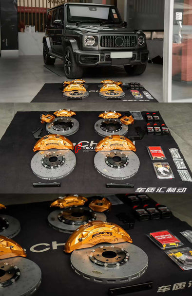 In the photos above you can see an installed Forza Performance Group set of large front brakes for the MERCEDES-BENZ G-CLASS G63 W463A 2018 with 440x40mm / 410x38mm brake discs by 22-inch brake calipers.  Material: Carbon Ceramic  Current set includes:  4x Brake calipers (10-piston front, 4-piston rear) 2x Front Brake discs 440x40mm  2x Rear Brake discs 410x38mm 4x Brake caliper adapters 4x Brake Pads  4x Brake hoses and installation kits with nipples