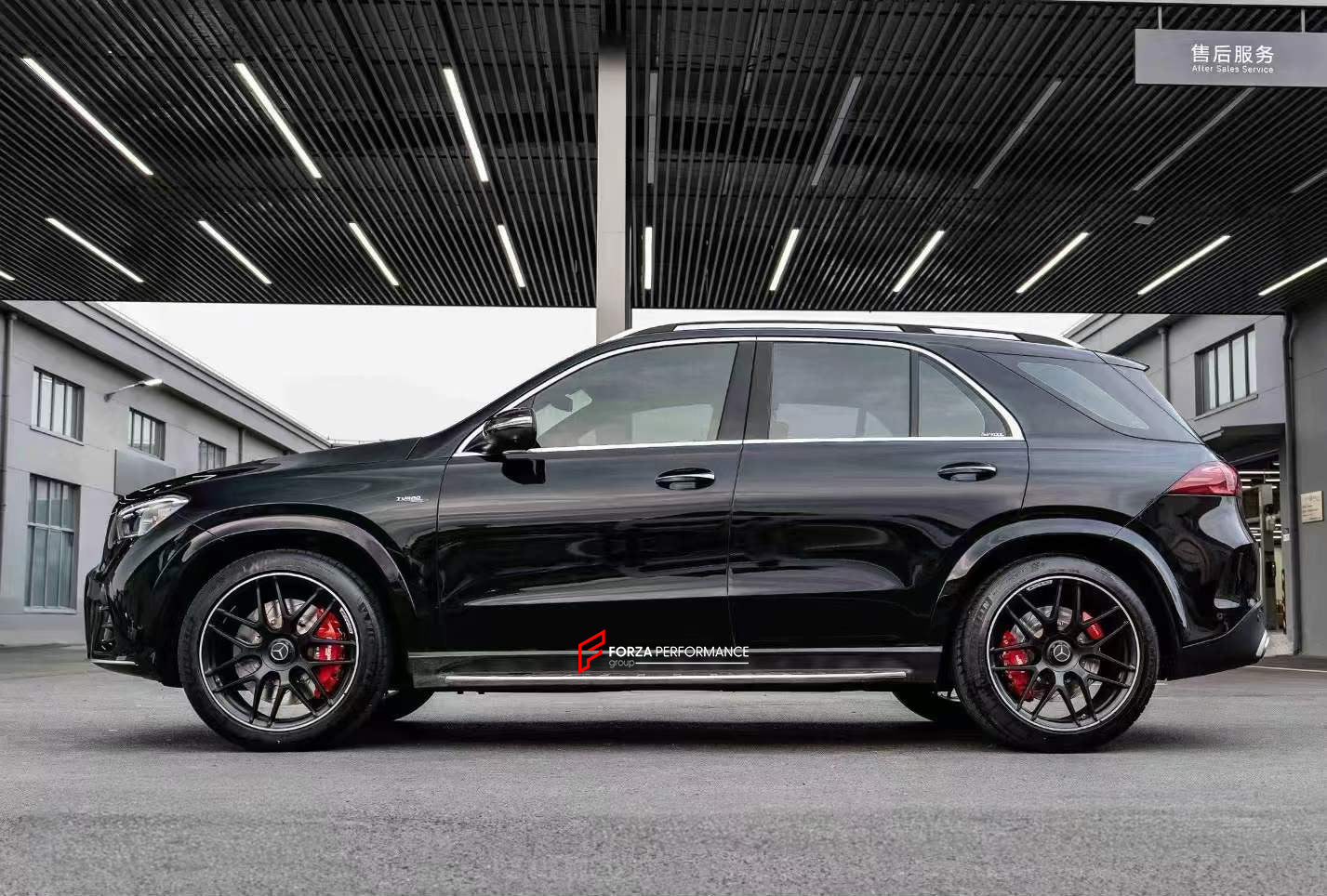 In the photos above you can see an installed&nbsp;Forza Performance Group set of large front brakes for the MERCEDES-BENZ GLE 53 AMG X167 FACELIFT 2023&nbsp;with 410x36mm / 380x28mm&nbsp;brake discs by 22-inch brake rotors.  Current set includes:  2x Front Brake calipers AP9570 2x Rear Brake calipers AP9582 2x Front Brake discs 410x36mm 2x Rear Brake discs 380x28mm 4x Brake caliper adapters 4x Brake Pads  4x Brake hoses and installation kits with nipples