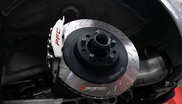 In the photos above you can see an installed Forza Performance Group set of large front brakes for the PORSCHE 911 992 GT3 with 380x34mm / 380x30mm brake discs by 20-inch brake rotors.  Current set includes:  4x Brake calipers 2x Front Brake discs&nbsp;380x34mm  2x Rear Brake discs 380x30mm 4x Brake caliper adapters 4x Brake Pads  4x Brake hoses and installation kits with nipples