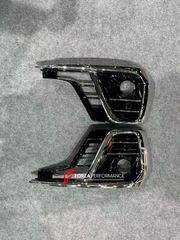 BODY KIT for AUDI A8 D5 FACELIFT 2022+

Set includes:

Front Lip
Front Bumper

Front Bumper Mash
Front Grille

Rear Diffuser
Exhaust Tips