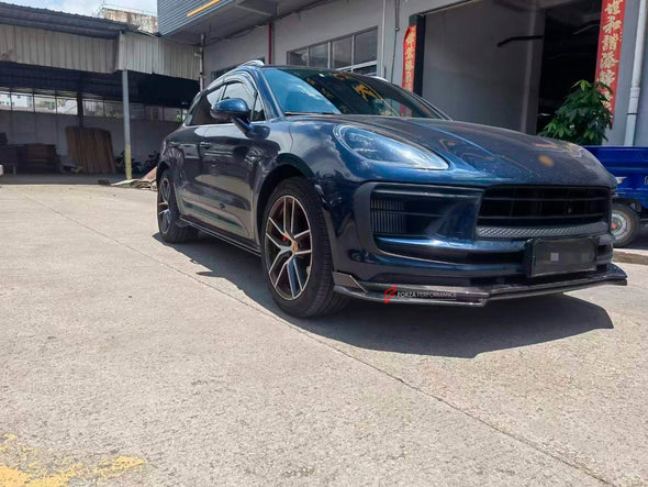 CARBON BODY KIT FOR PORSCHE MACAN / MACAN S 95B.2 2019+  Set includes:  Front Lip Side Skirts Middle Spoiler Roof Spoiler