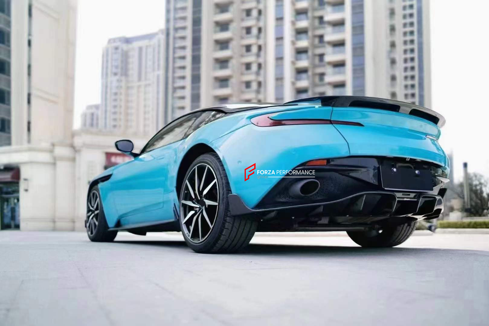 CARBON BODY KIT for ASTON MARTIN DB11 2017+  Set includes: Front Lip Side Skirts Rear Spoiler Rear Diffuser