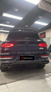 CARBON BODY KIT for BENTLEY BENTAYGA 2020+

Set includes:

Front Lip

Hood
Side Mirror Covers
Side Trims
Roof Spoiler
Rear Diffuser