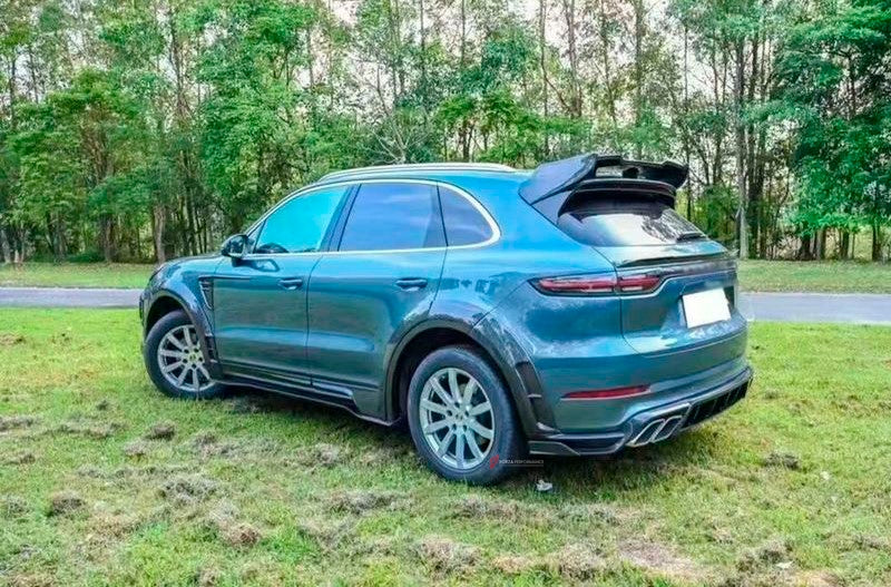 Wide Carbon Body Kit for PORSCHE CAYENNE III 9Y0 2018+