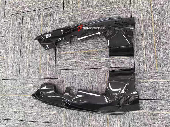 CARBON INTERIOR KIT for FERRARI F8

Set includes:

Shift Paddles
Engine Cover
Center Console Box
Door Panels