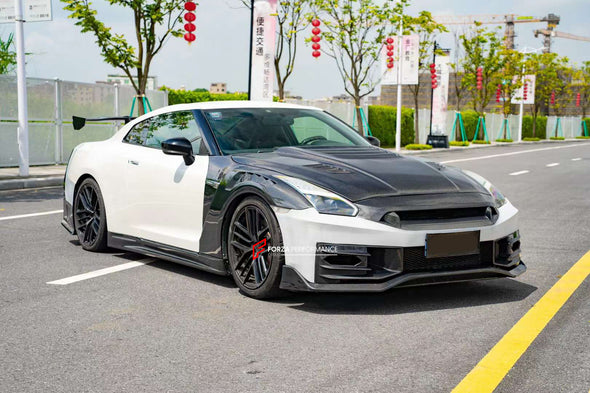 CONVERSION DRY CARBON BODY KIT for NISSAN GT-R R35 2007 - 2016 | 2016 - 2023 to NISSAN GT-R R35 2024+  Set includes:  Front Bumper Headlights Front Fog Lights Side Skirts Rear Bumper Rear Trunk Rear Spoiler Tail Lights